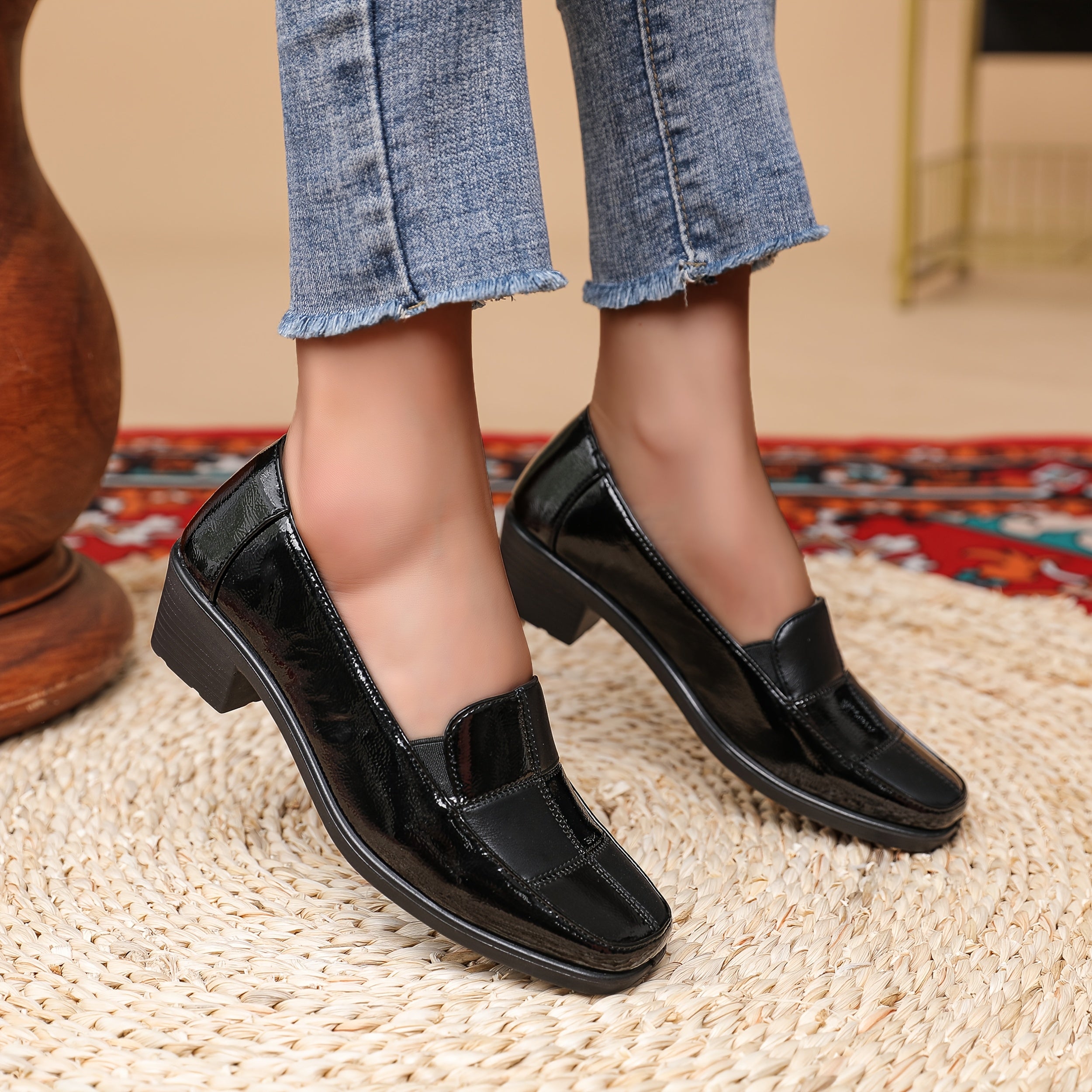 Women's Black Chunky Heel Square Toe Slip-On Shoes