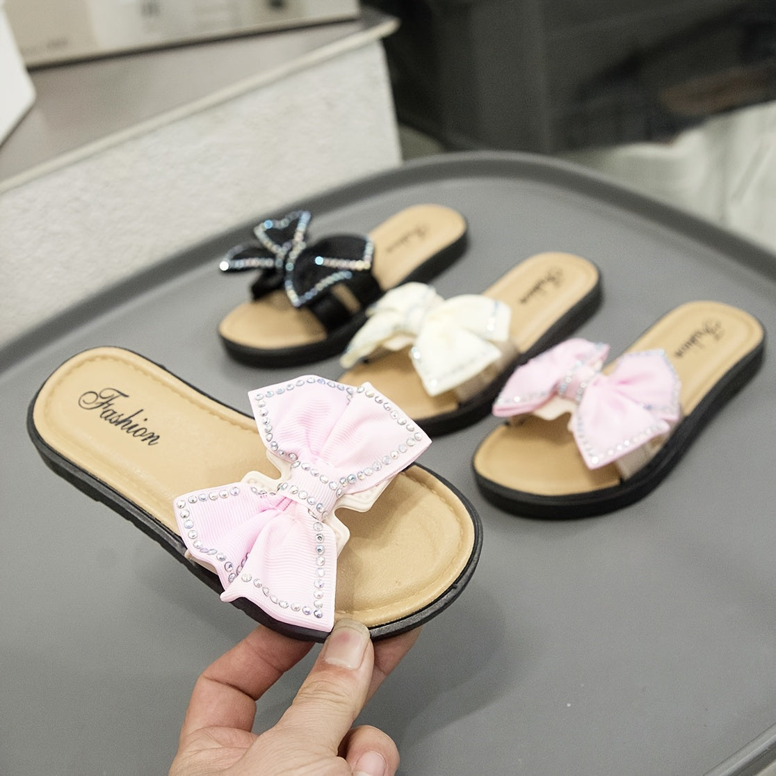 Girls Bow Sandals Lightweight Breathable Non-Slip Casual Shoes for Indoor Outdoor Beach Water Play