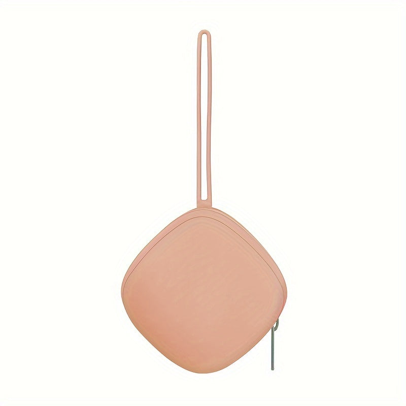 Silikon Emzik Ushlagich Qutisi, BPA-Siz. Emziklar uchun Quvvatli Saqlash Qutisi. Sumka yoki Aravachaga Oson Olib Yuriladigan Qop. Sayohat va Tashqi Faoliyatlar Uchun Ideal. Oson Tozalash uchun Emzik Aksessuar.