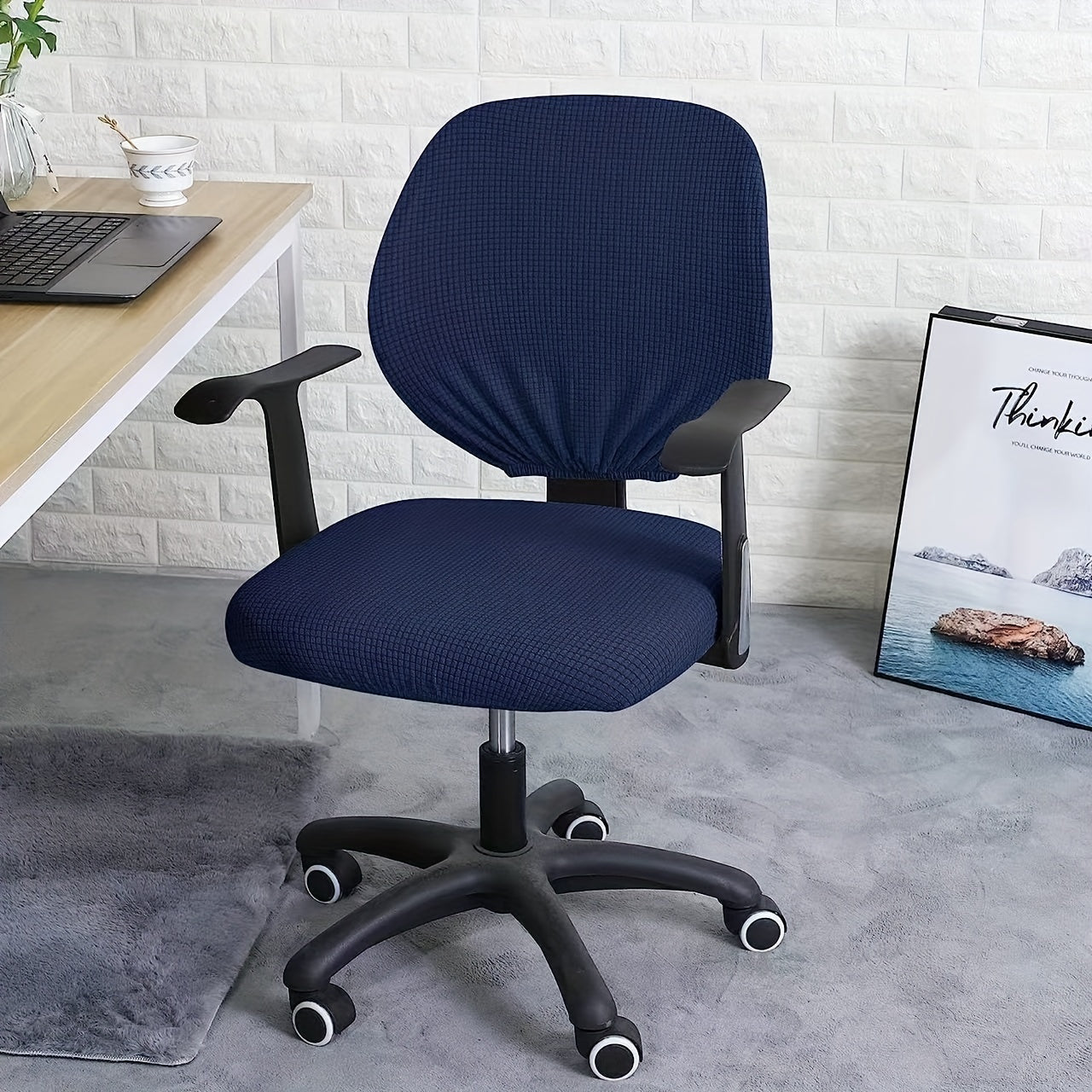 Комплект из 2 водонепроницаемых чехлов для стульев, изготовленных из растяжимого кукурузного велюра для защиты мебели и добавления стиля и комфорта в гостиной, офисе и домашнем декоре.