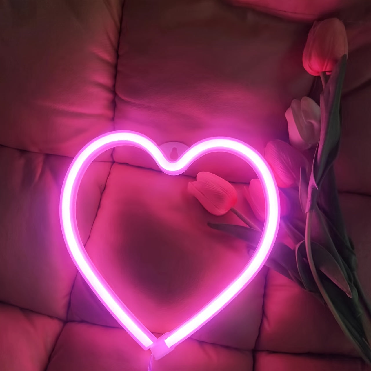 Heart-Shaped Neon Light USB or Battery Powered Decorative Lamp for Home Gift
