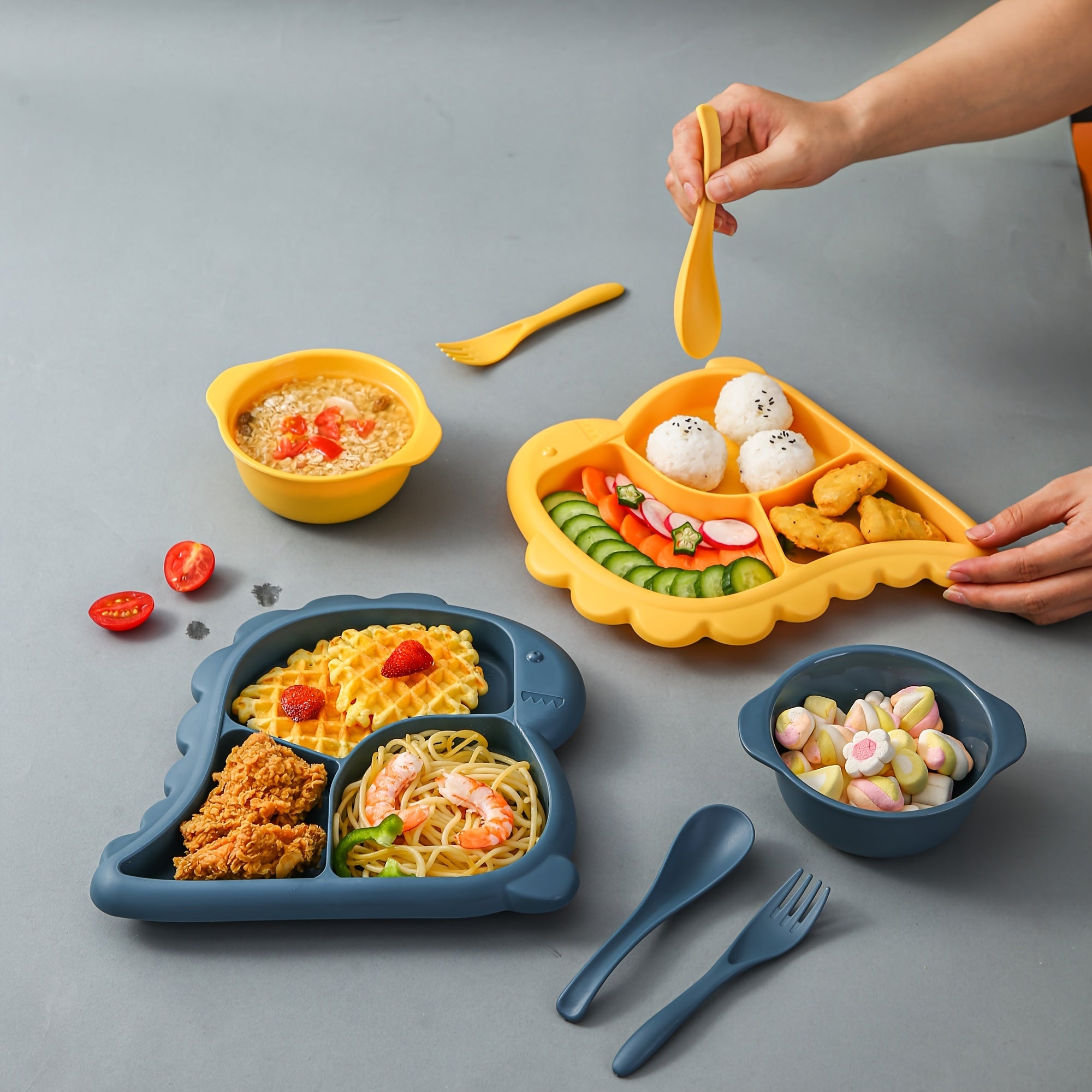 Children's Dinosaur-Shaped BPA-Free Plastic Dinnerware Set with Plate Bowl Fork Spoon
