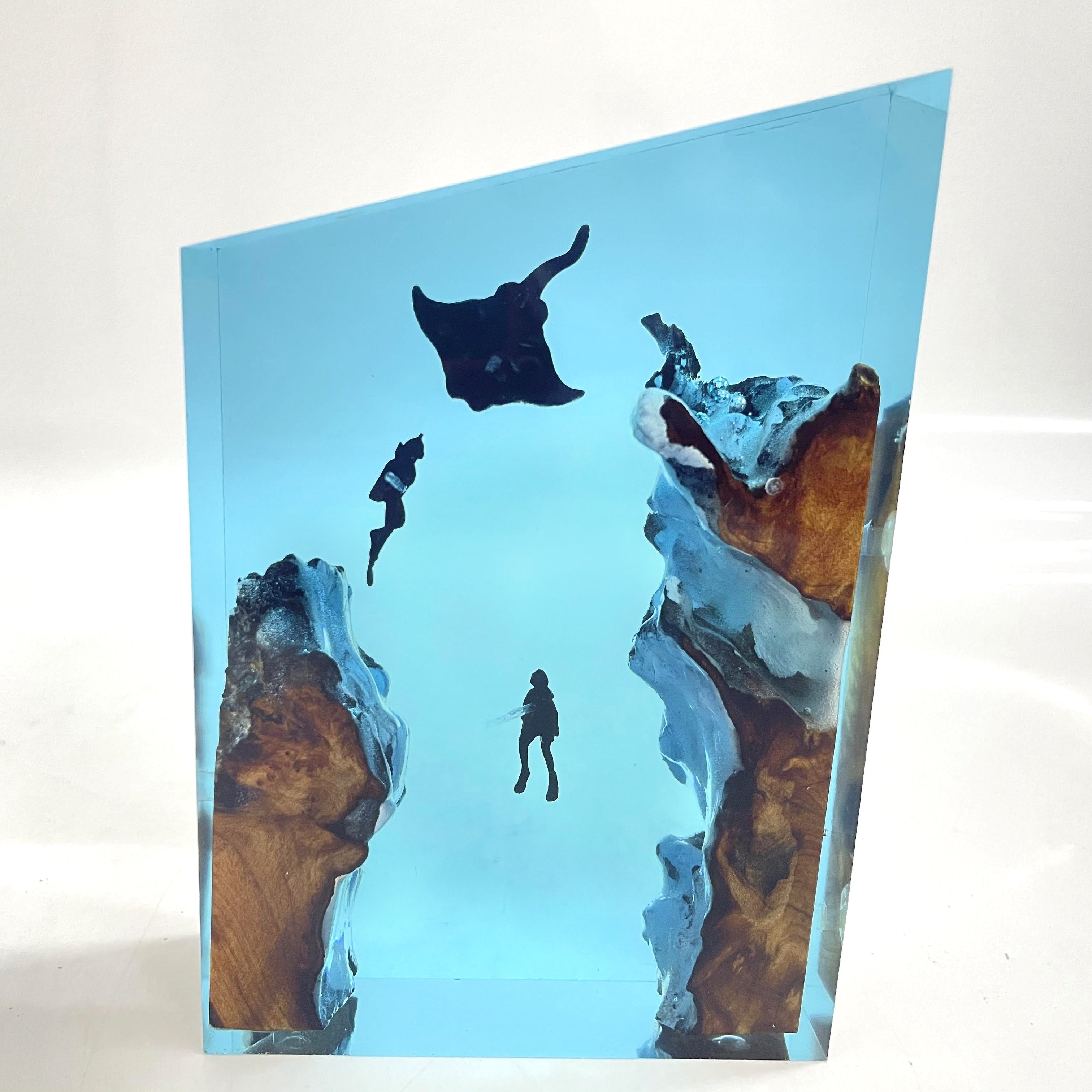 LED Resin Decor Lamp with USB Power Geometric Coral Reef Design Wooden Base