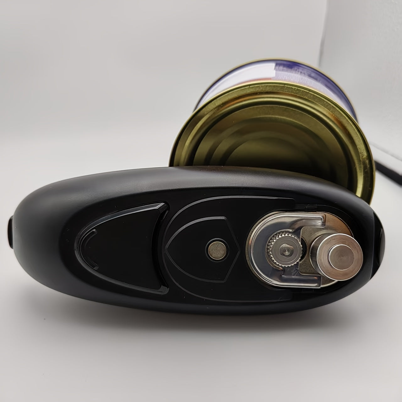 Portable Battery-Operated Can Opener for Elderly Arthritis Sufferers Quiet and Energy-Efficient