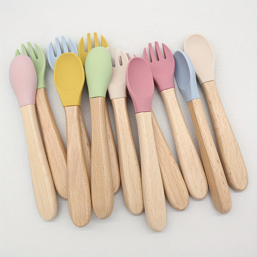 Juego de 2 conjuntos de alimentación para niños con cucharas de silicona y mangos de madera en colores mezclados