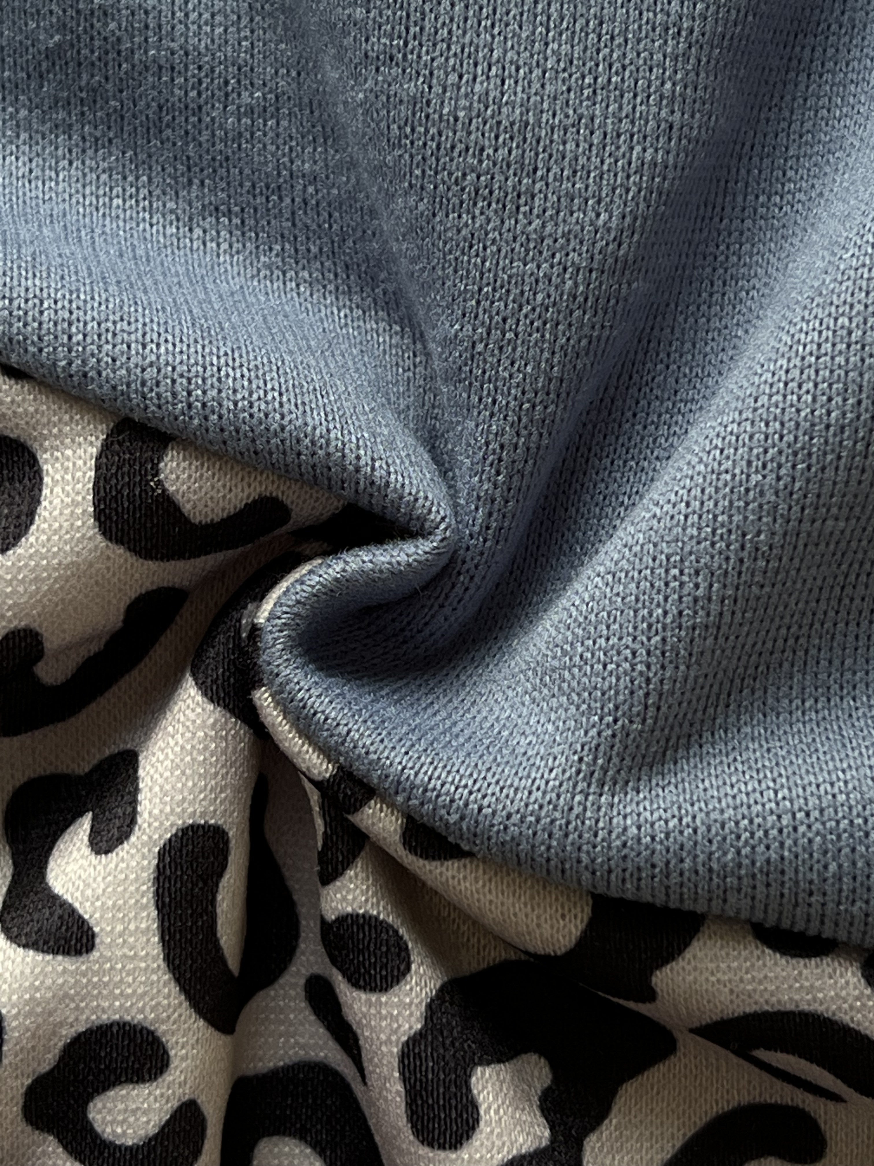 Plus Size Women's Colorblock Leopard Print Hoodie Long Sleeve Sweatshirt