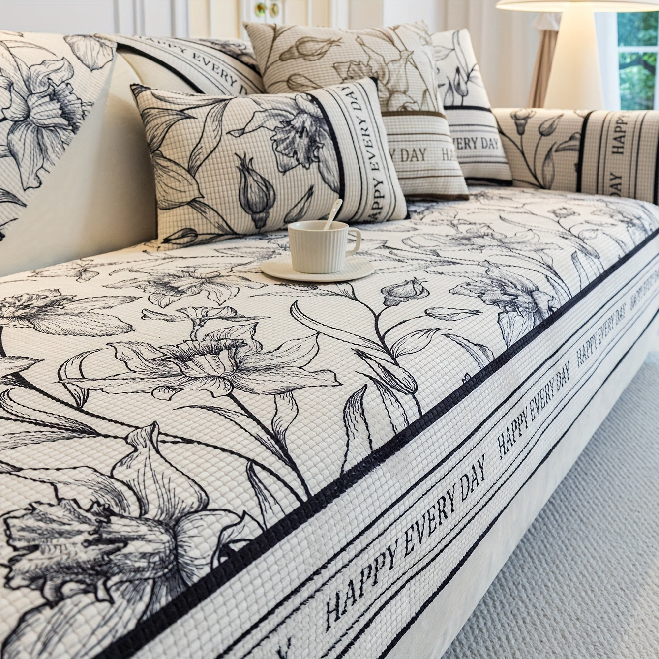 Fransuz vintage divan qoplamasi, hayvonlarga do'st, mashinada yuvish mumkin, barcha mavsumlar uchun mos qisqa plush jakard dizayni.