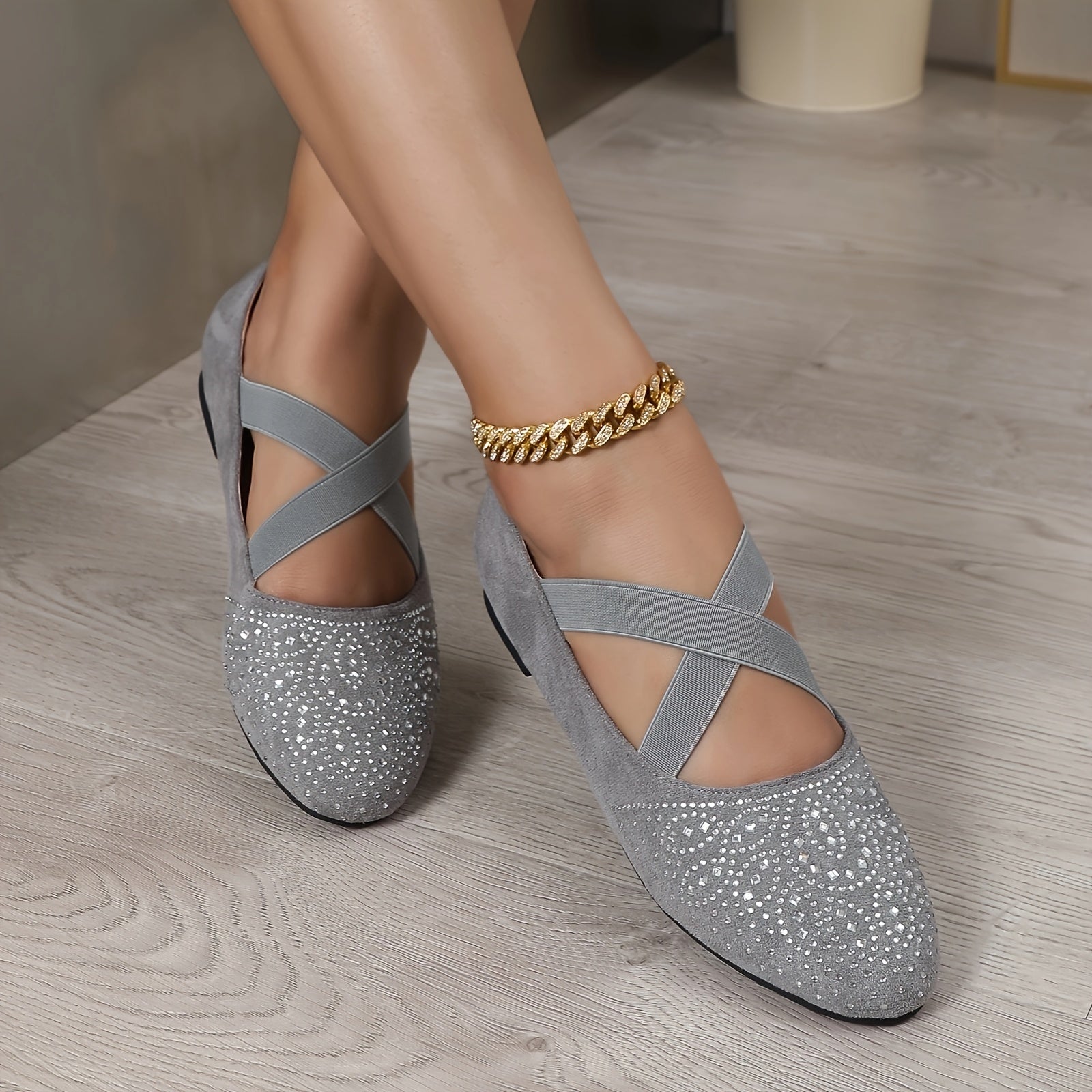 Women's Lightweight Flat Shoes Rhinestone Studded Comfortable Stylish Black