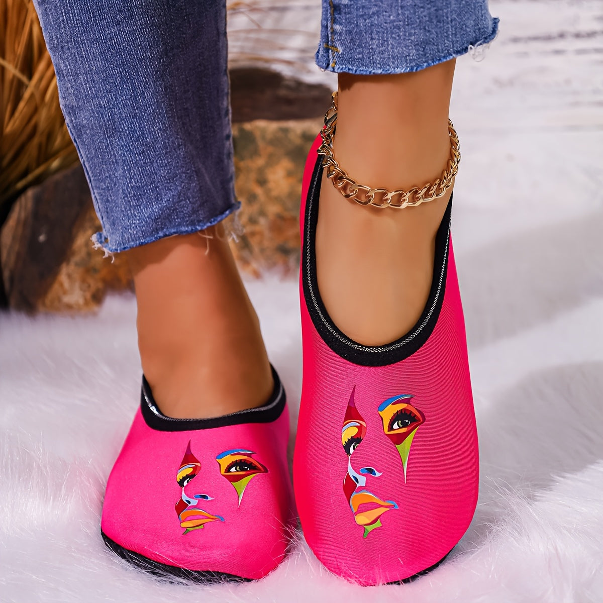 Women’s Slip-On Indoor House Shoes Black Cozy Non-Slip Slippers