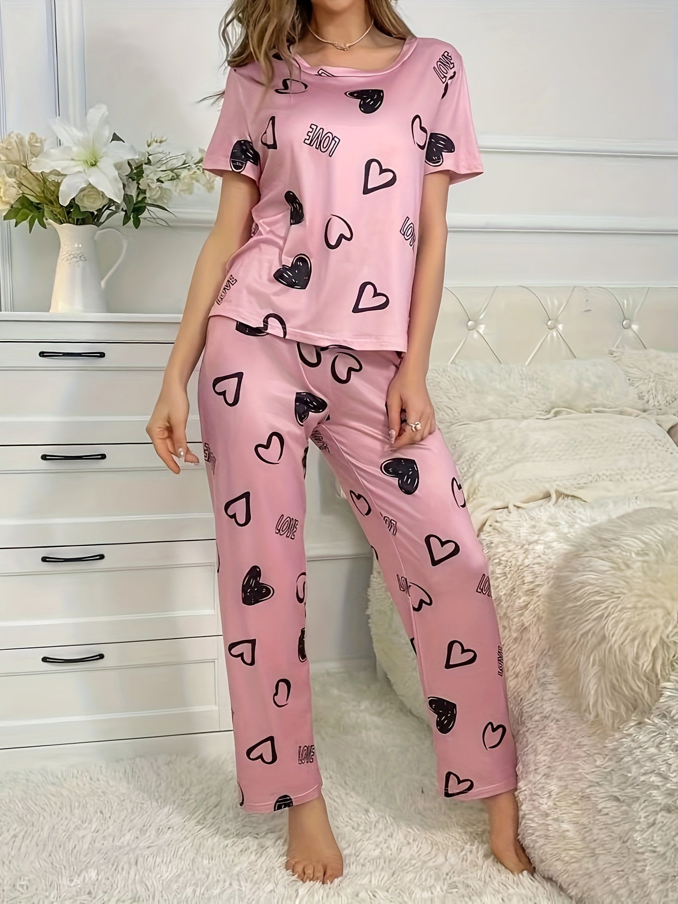 Women's Valentine's Day Pajama Set Heart Letter Print Short Sleeve Top Elastic Pants Sleepwear Loungewear