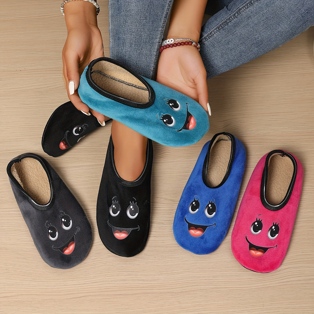 Женские тапочки-слипоны из дышащей ткани с мягкой подошвой для дома и улицы