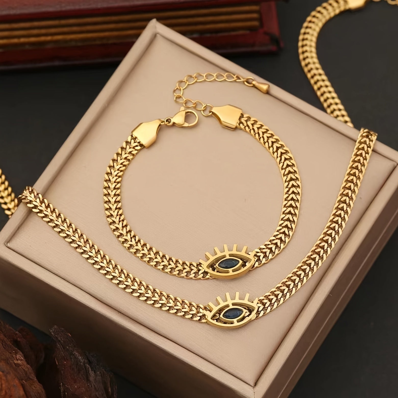 Golden Stainless Steel Retro Men’s Chain Necklace and Bracelet Set with Blue Eyes Design