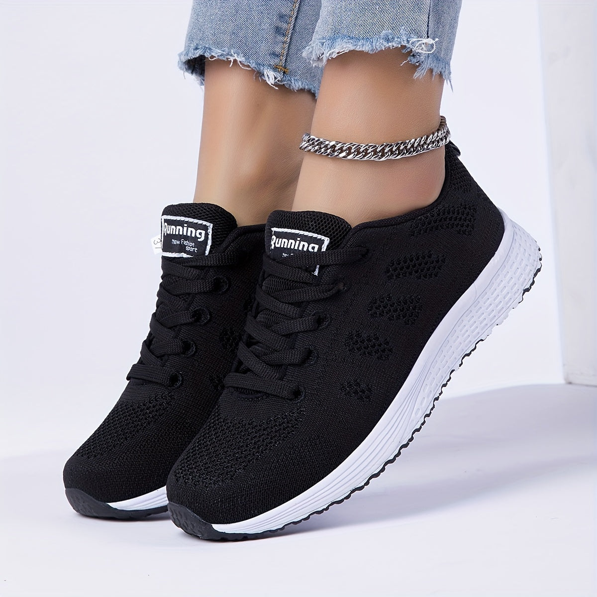 Women's Lightweight Mesh Running Shoes Low-Top Sneakers Pink Accents