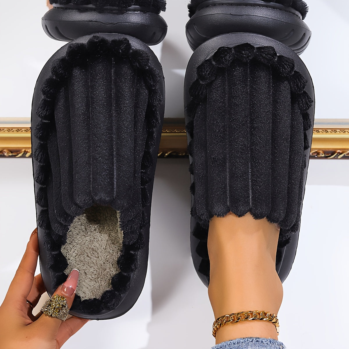 Ladies Indoor Slippers Fabric Slip-On Anti-slip Solid Color All-Season