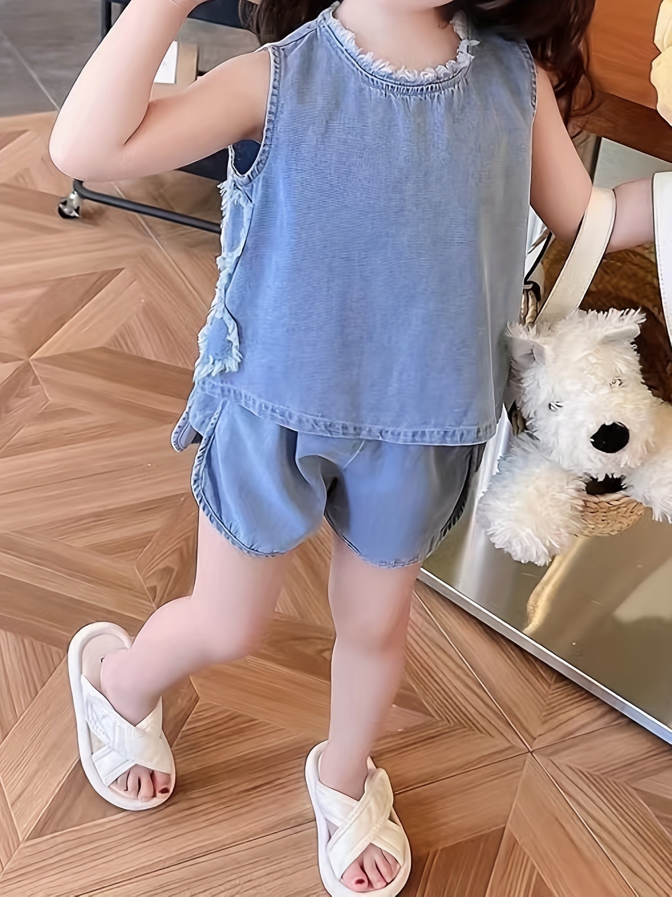 Летний комплект для девочек: майка и шорты, без рукавов, для прогулок на улице