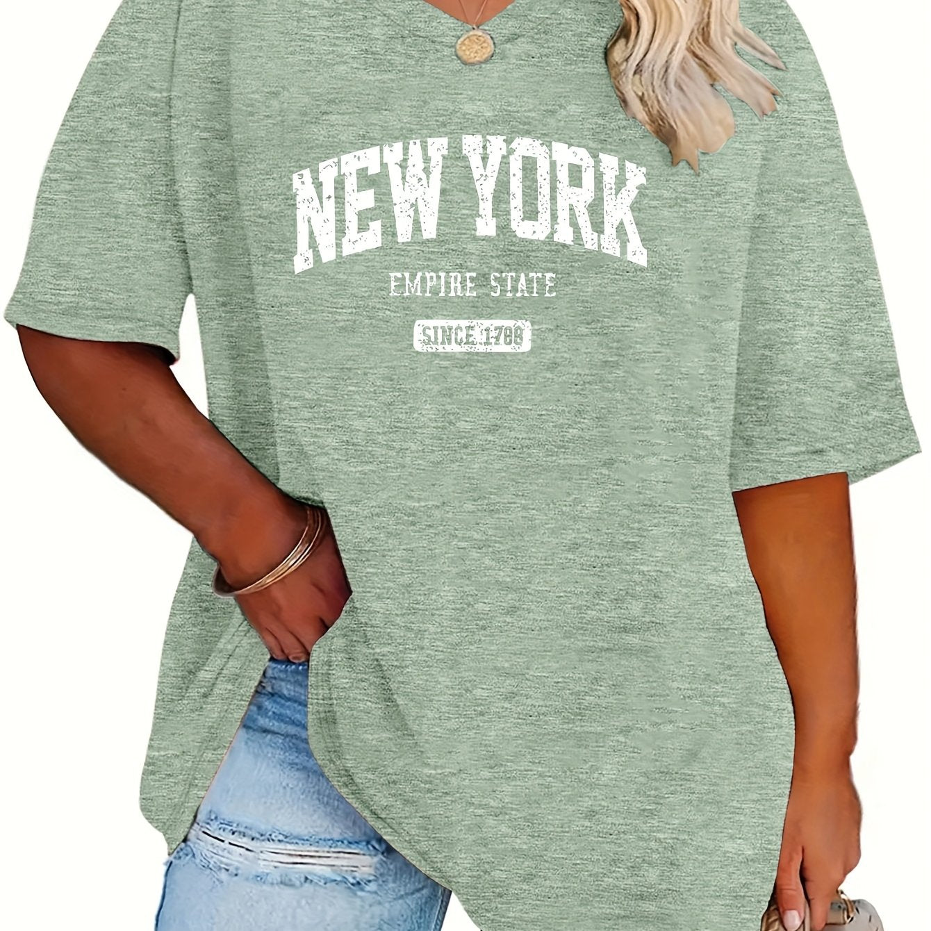 Plus Size Women's V-Neck T-Shirt Loose Off-Shoulder Casual Top