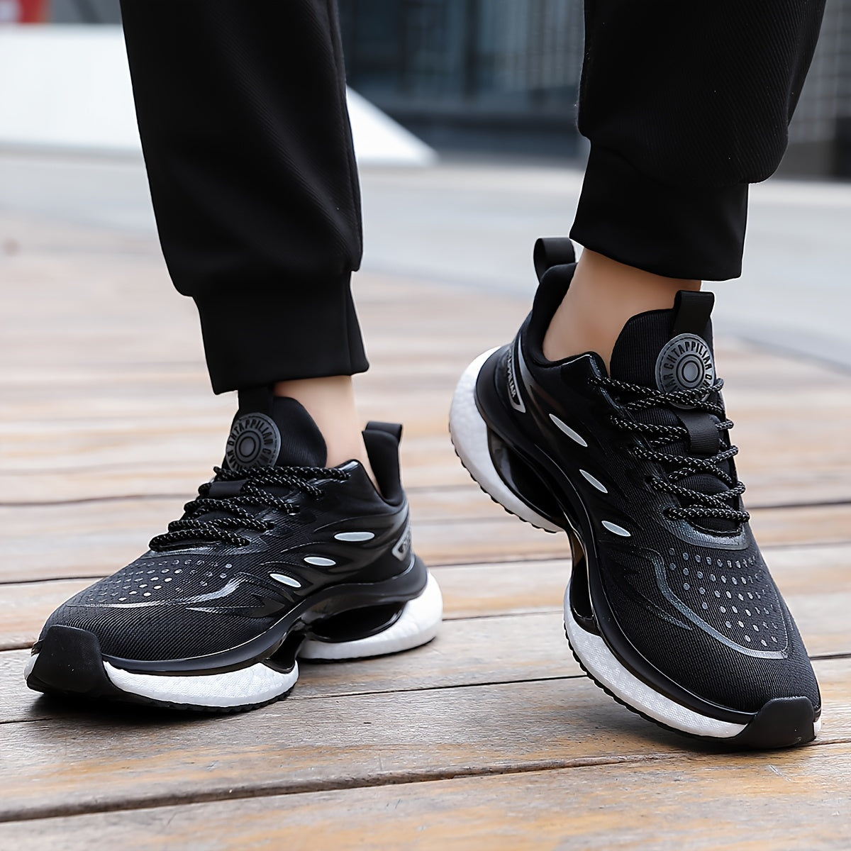 Men's Breathable Running Shoes for Outdoor Jogging Lightweight Casual Sneakers