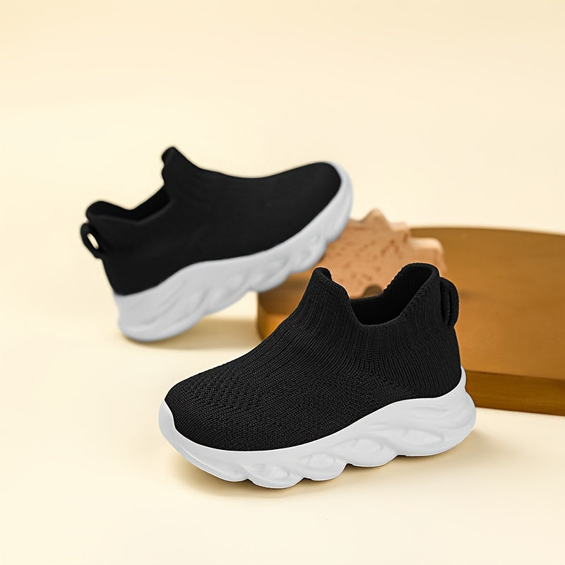 Kichkina erkaklar va qizlar uchun engil, nafas oladigan mato bilan tayyorlangan bosib o'tadigan poyabzal, barcha mavsumlar uchun ochiq havoda va kundalik foydalanish uchun