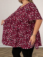 Ayollar uchun katta o'lchamli gullar bilan bosilgan bluz, kruj bo'yinli, qisqa sleeve, kundalik ko'ylak