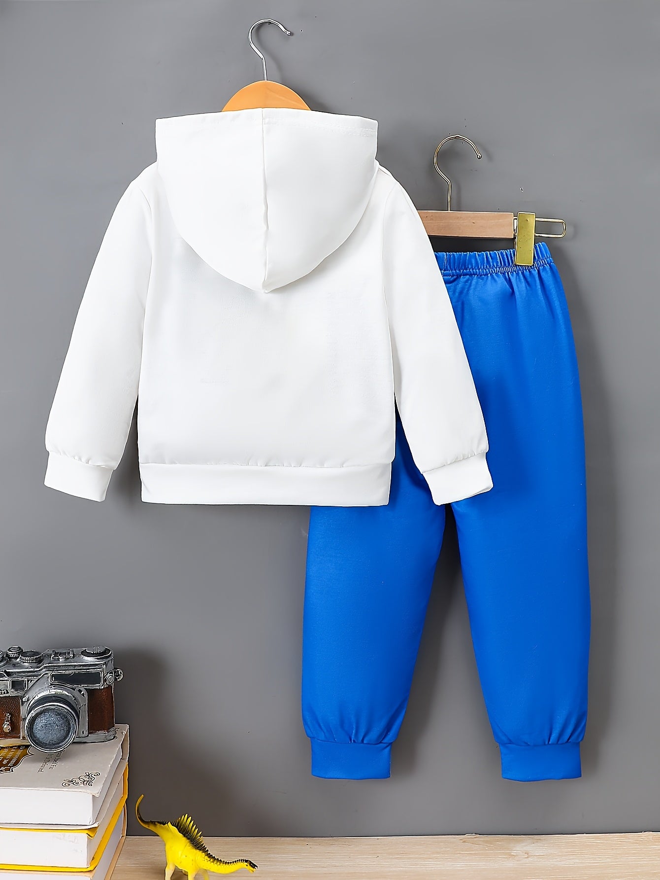 Kids Boys Dinosaur Print Sweatshirt and Jogging Set Spring Autumn Comfortable Fabric