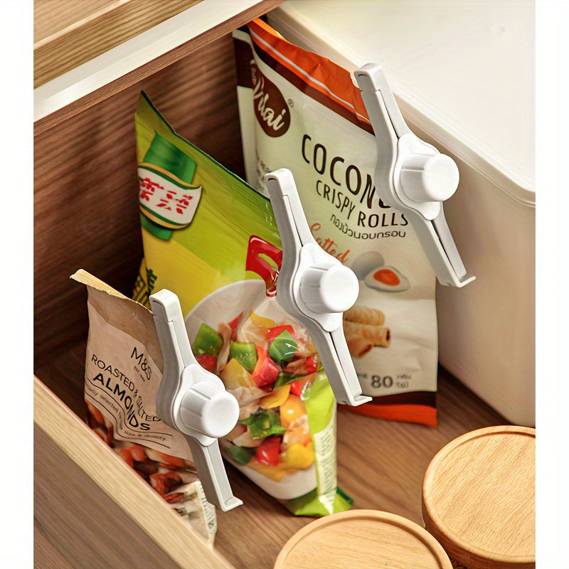 3-Pack Plastic Kitchen Storage Clips with Pour Spout for Food Sealing