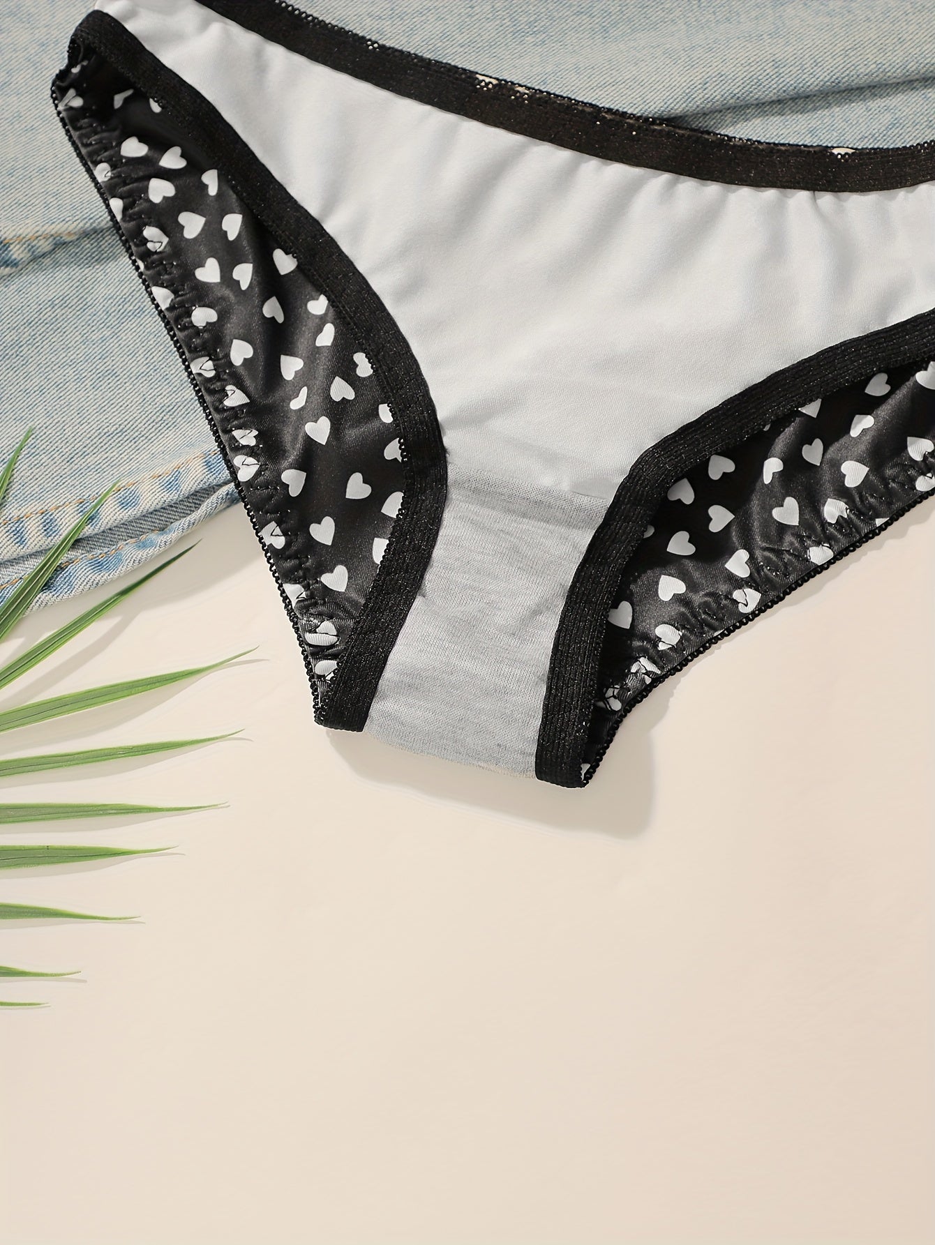 Black Polka Dot Heart Print Bikini Set for Women Polyester Blend Swimsuit