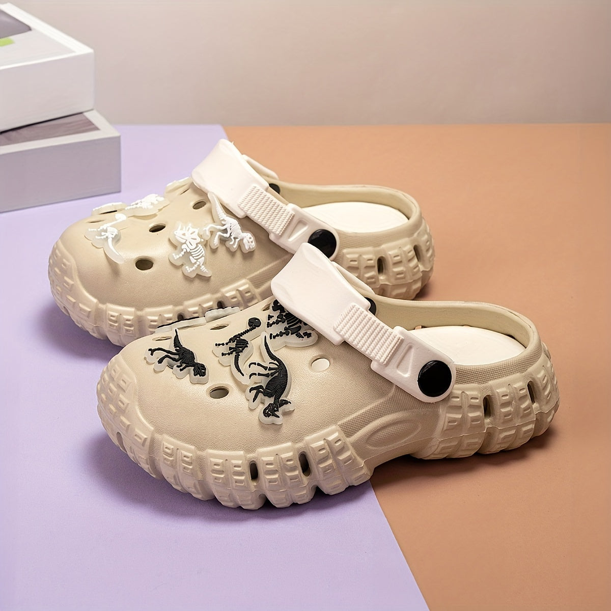 Kids Glow-in-the-Dark Dinosaur Clogs Breathable EVA Indoor Outdoor Casual Shoes for Boys and Girls
