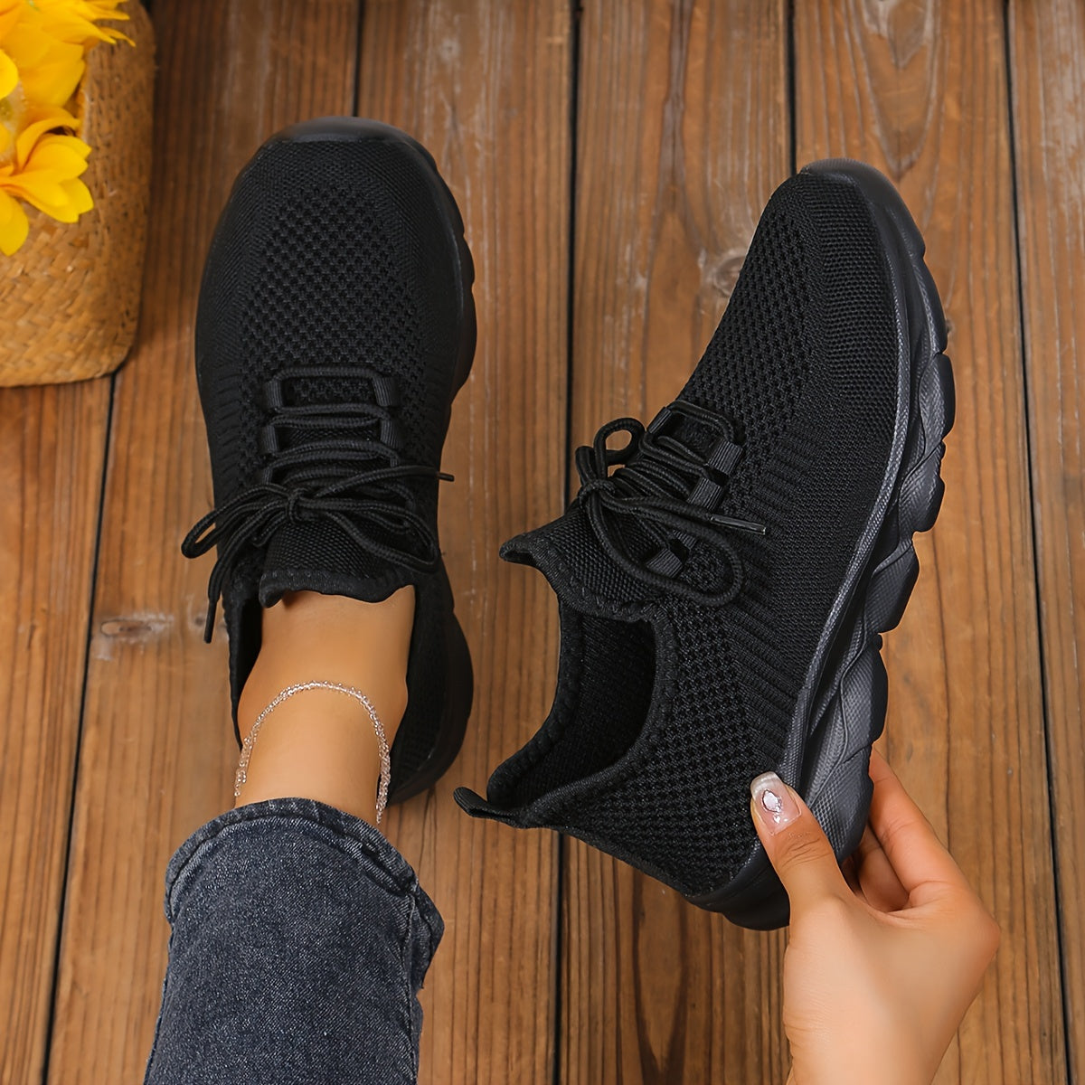 Women's Casual Sneakers Slip-On Breathable Low-Top Walking Shoes