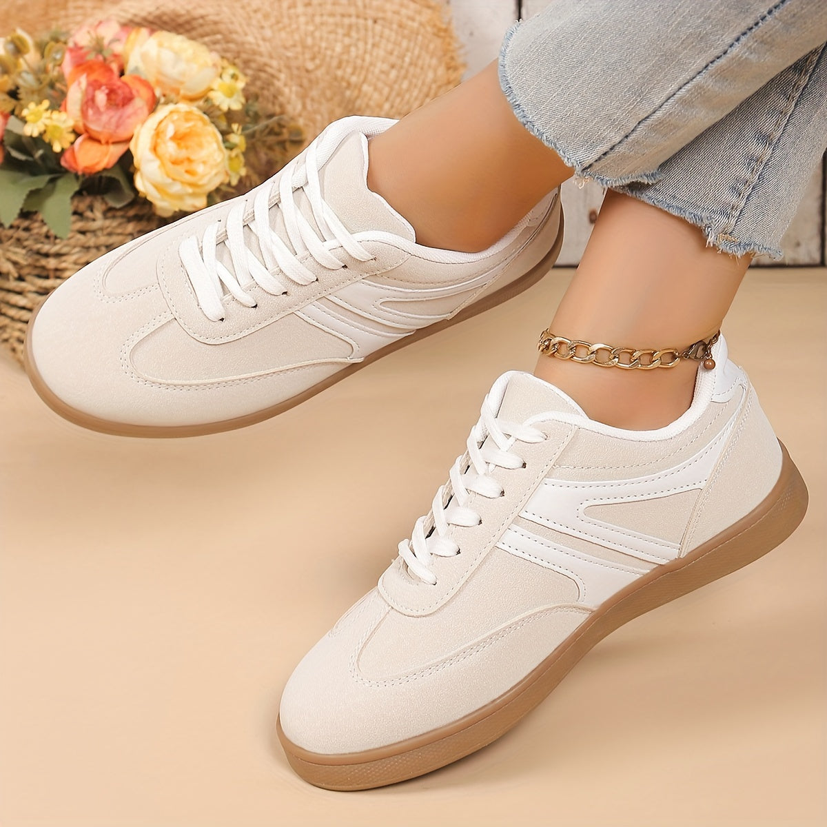 Women's Breathable Knit Sneakers Low Top Solid Color Summer Walking Jogging
