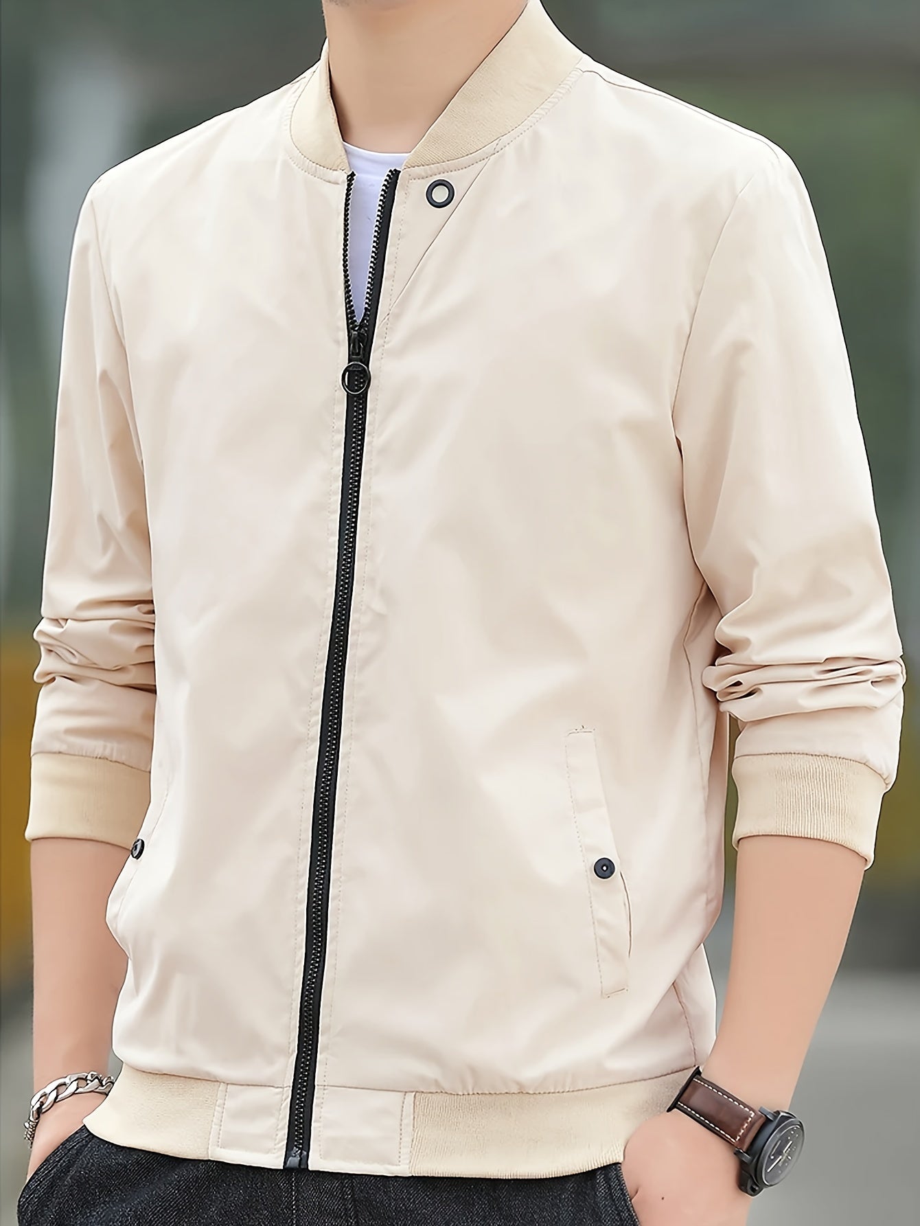 Men's Polyester Solid Band Collar Zip-up Jacket for Spring and Fall