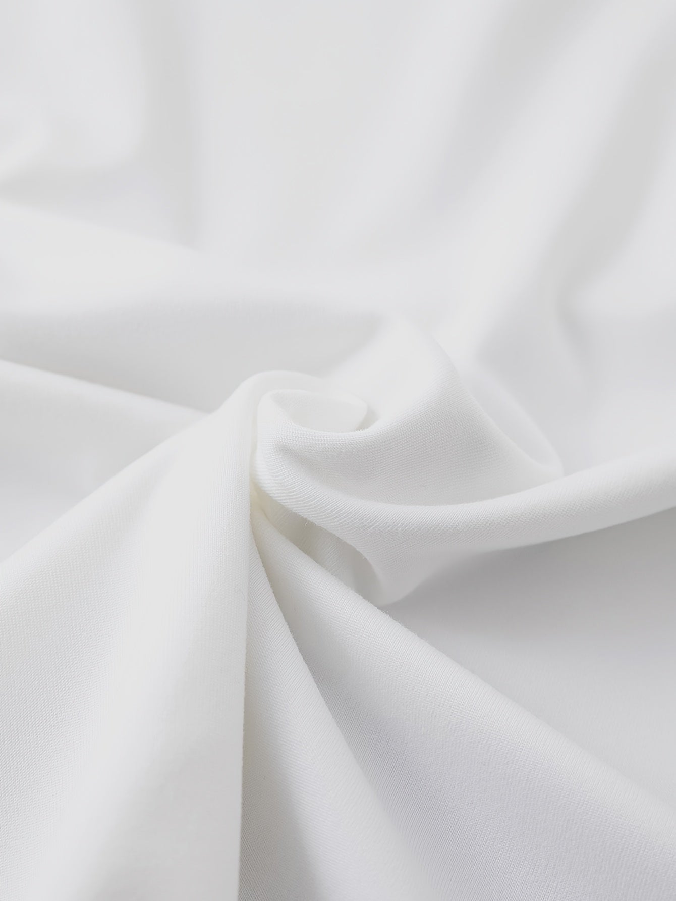 Plus Size Women's Cotton Plain T-Shirt in Black Large