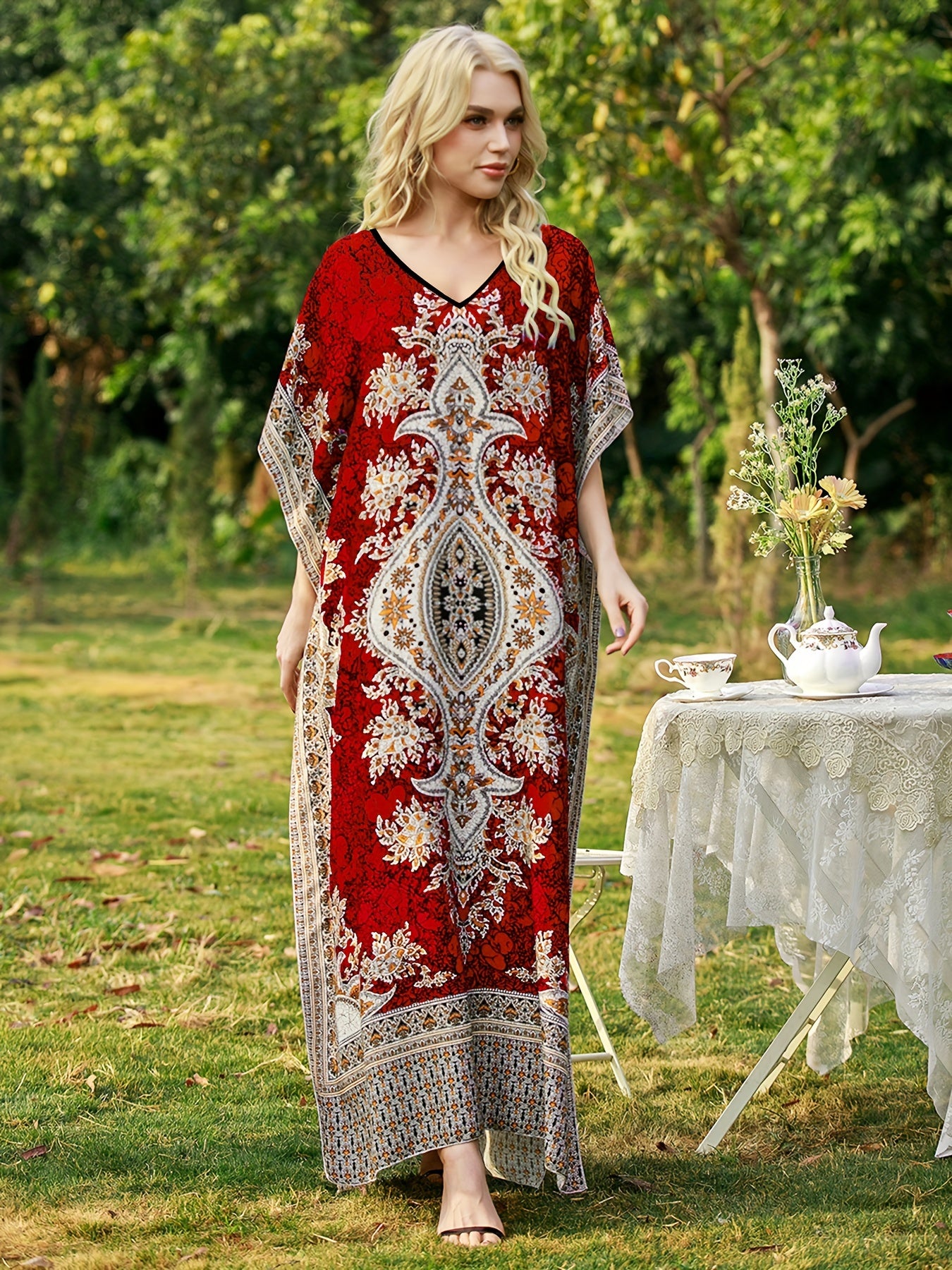 Plus o'lchamli maxi kiyinadigan bohemiya gullari bosma yozgi plyaj ta'tili uchun erkin fit