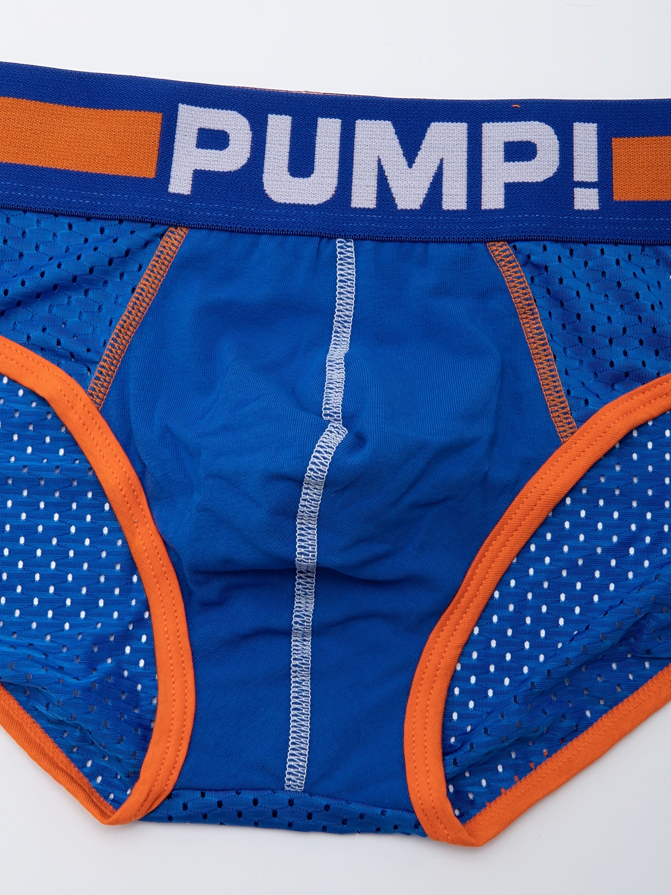 Erkaklar uchun paxta rangli blokli ichki kiyimlar 3 dona, 4 dona va 6 dona kichik o'lchamlarda mavjud, o'smirlar uchun mo'ljallangan.