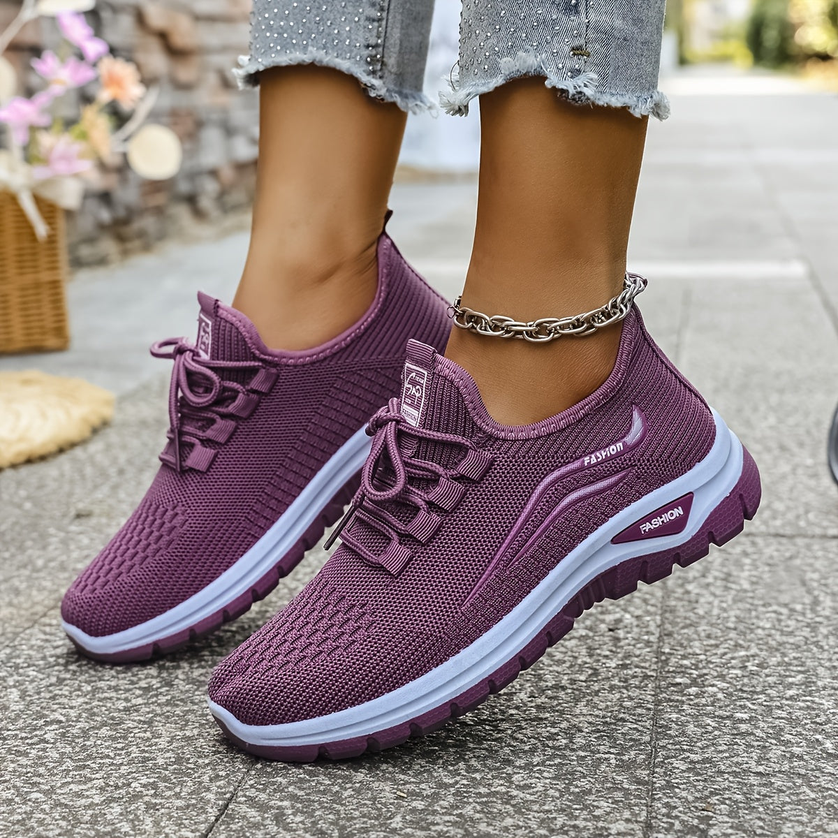 Women's Casual Knit Running Shoes with Lace-Up Patterned Design