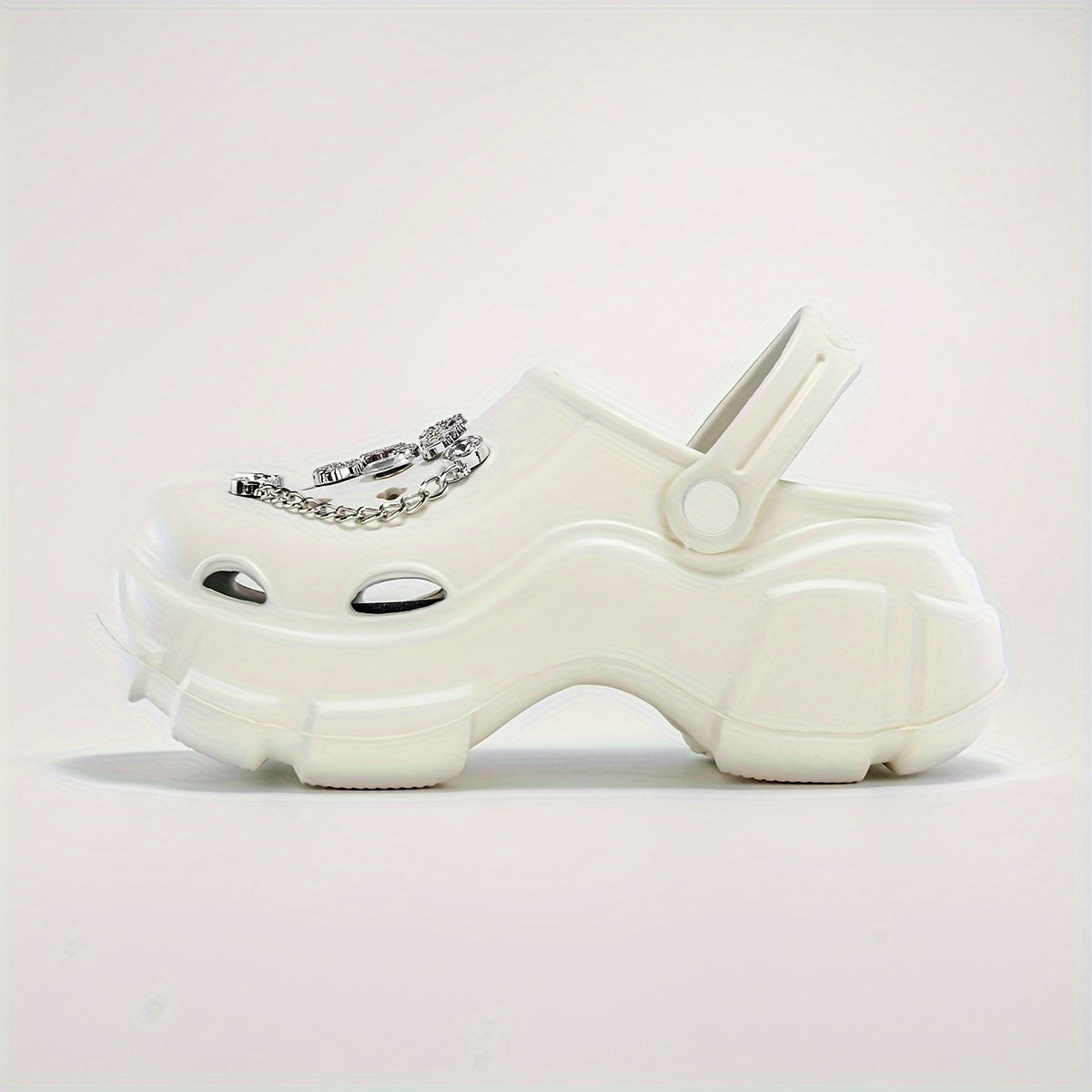 Women's Cartoon Rabbit Clogs Breathable Non-Slip Summer Beach Sandals