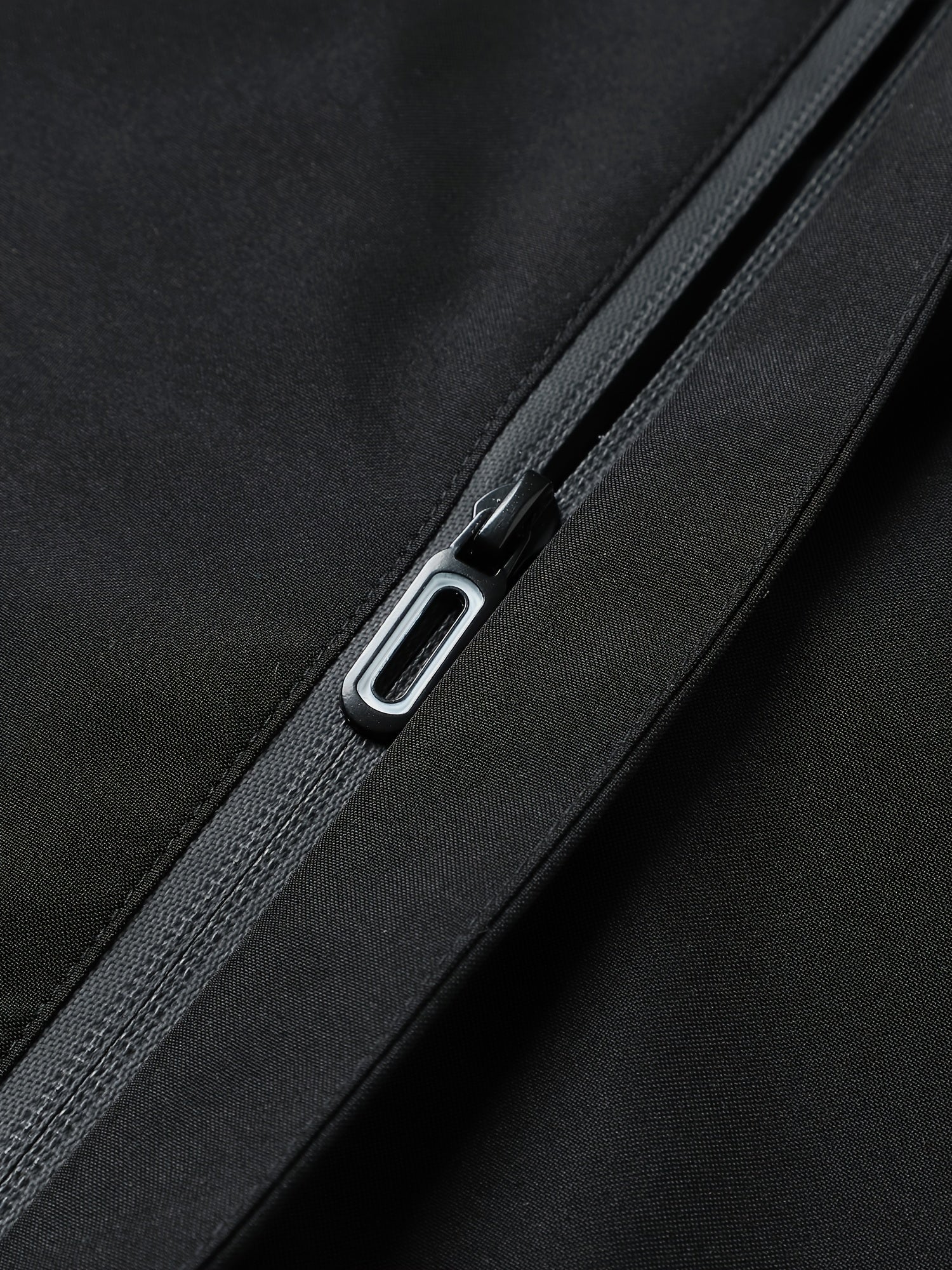 Men's Lightweight Polyester Hooded Jacket with Zipper Pockets and Drawstring, Casual Spring Fall Windbreaker