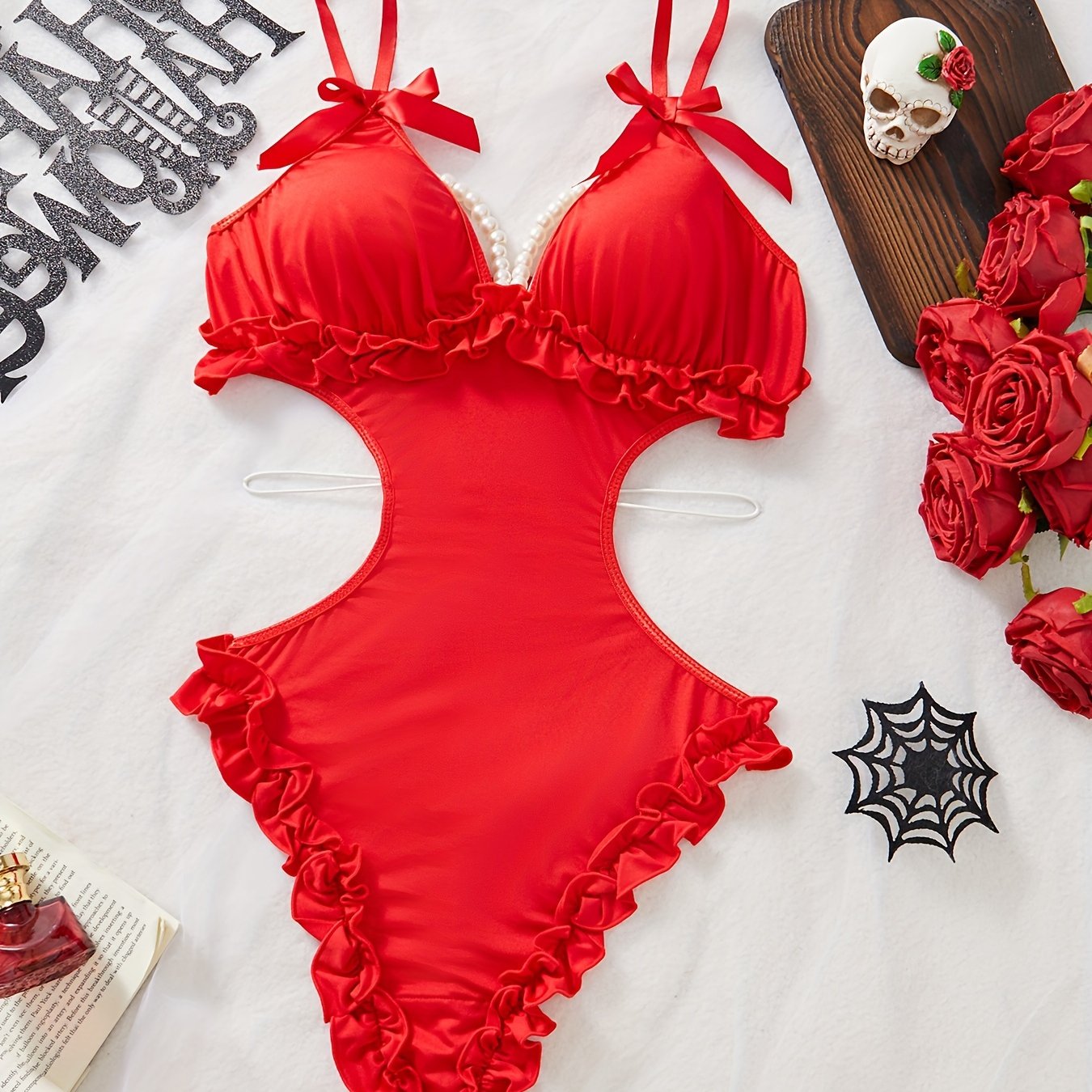 Сексуальный боди без спинки с глубоким V-образным вырезом и бантовыми плечевыми ремнями, милый дизайн.