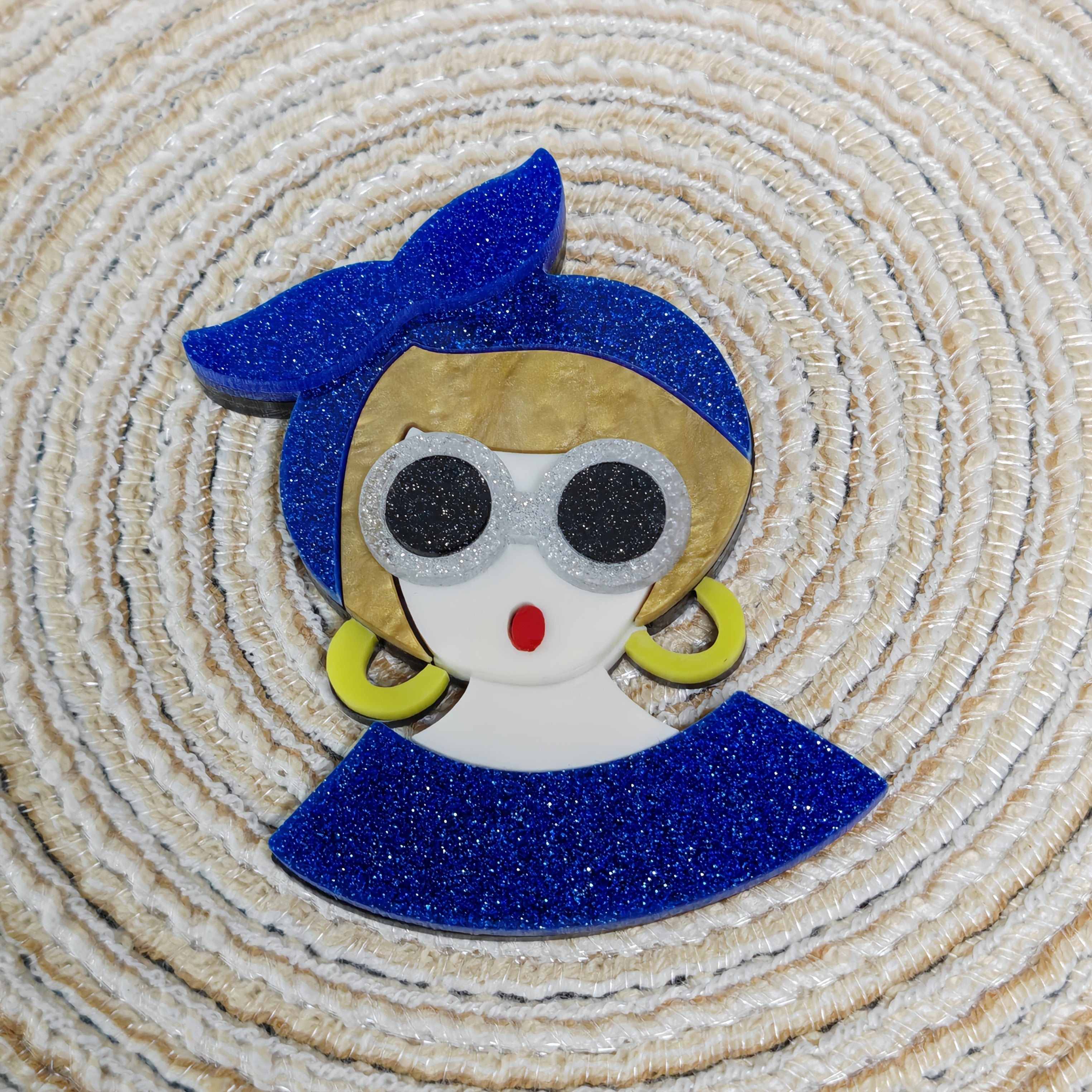 Unisex Retro White-Collar College Accessory in Royal Blue Acrylic