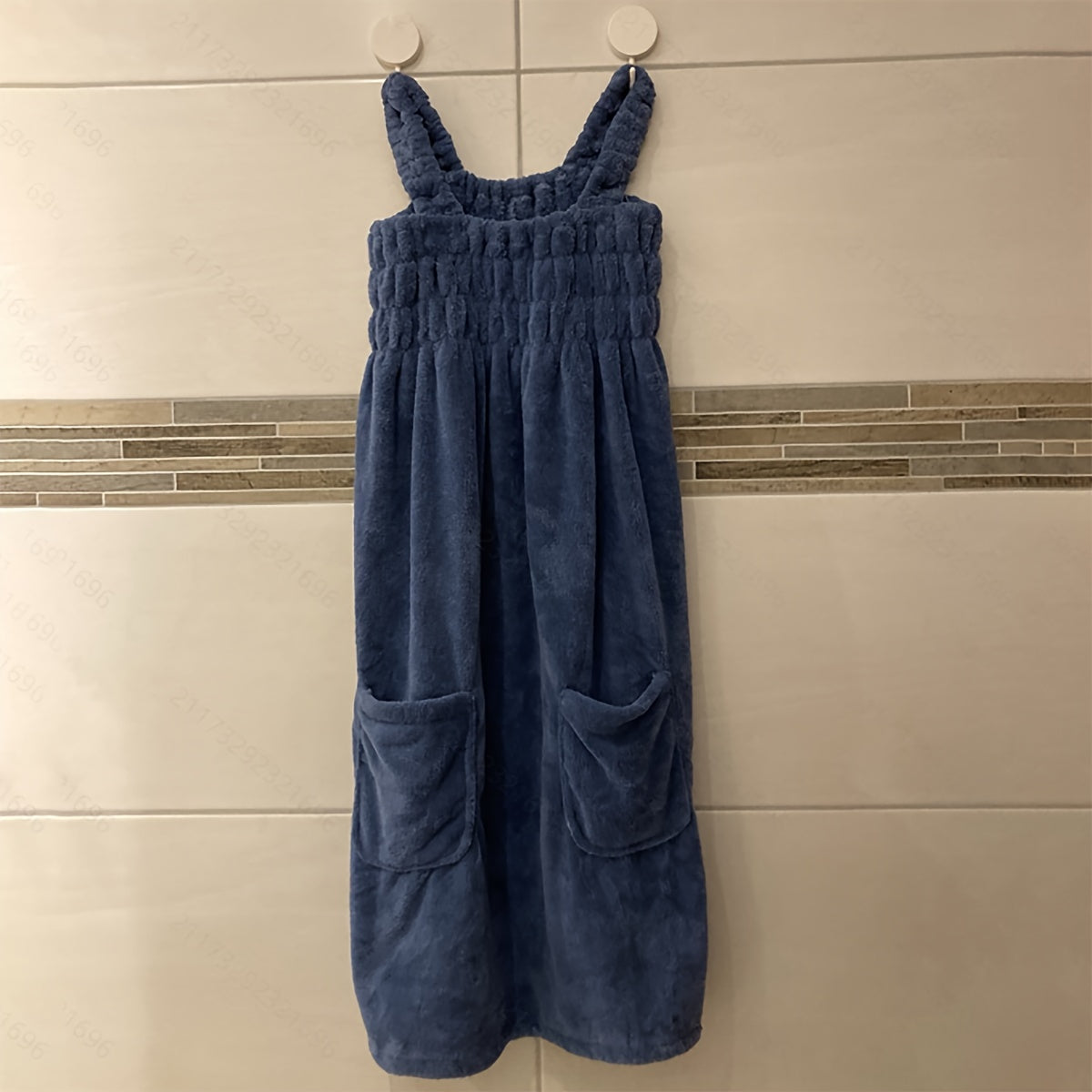 Absorbent Quick-Drying Bath Towel with Pockets for Women Spa Bathroom Bedroom