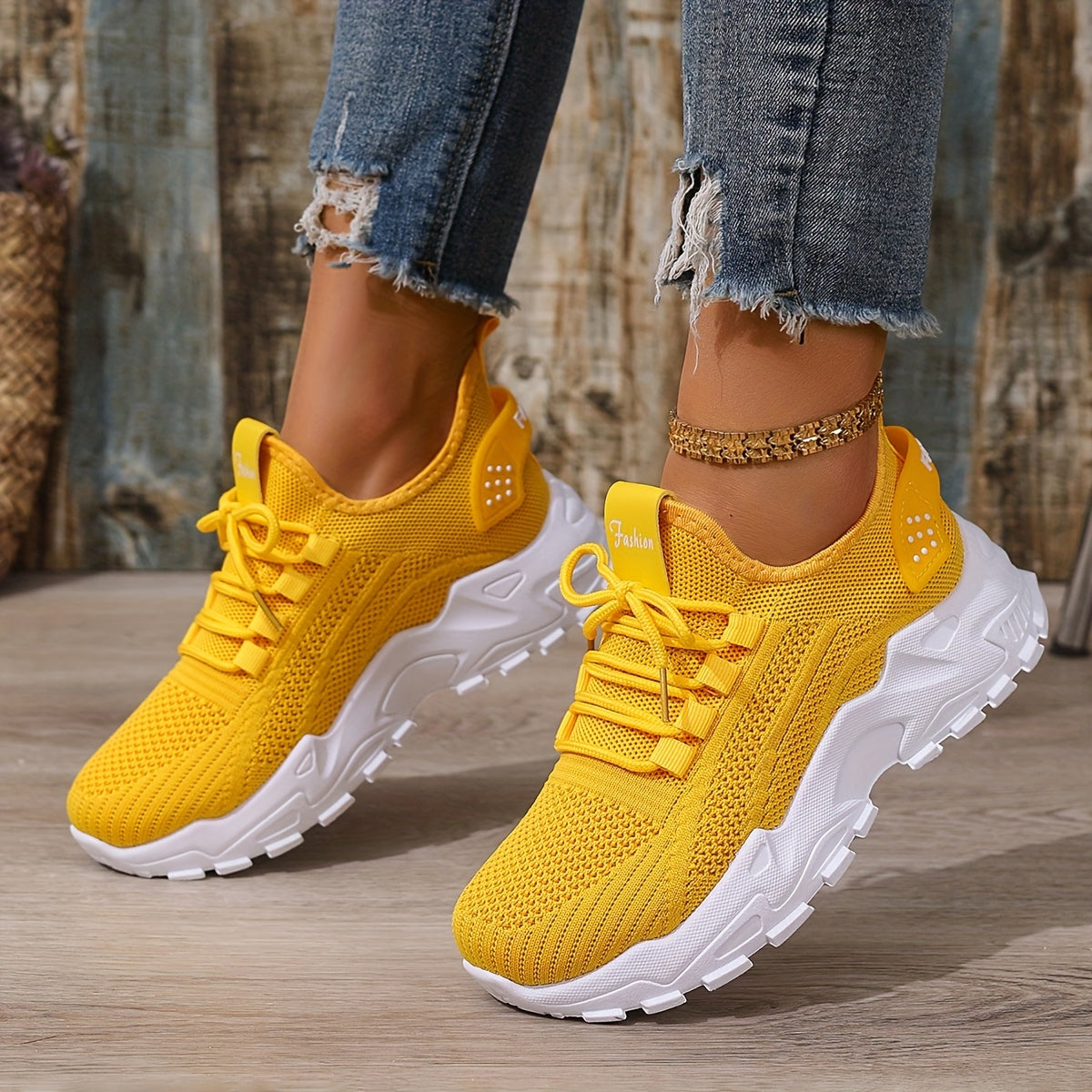 Women's White Mesh Breathable Running Shoes, Lightweight Casual Sneakers