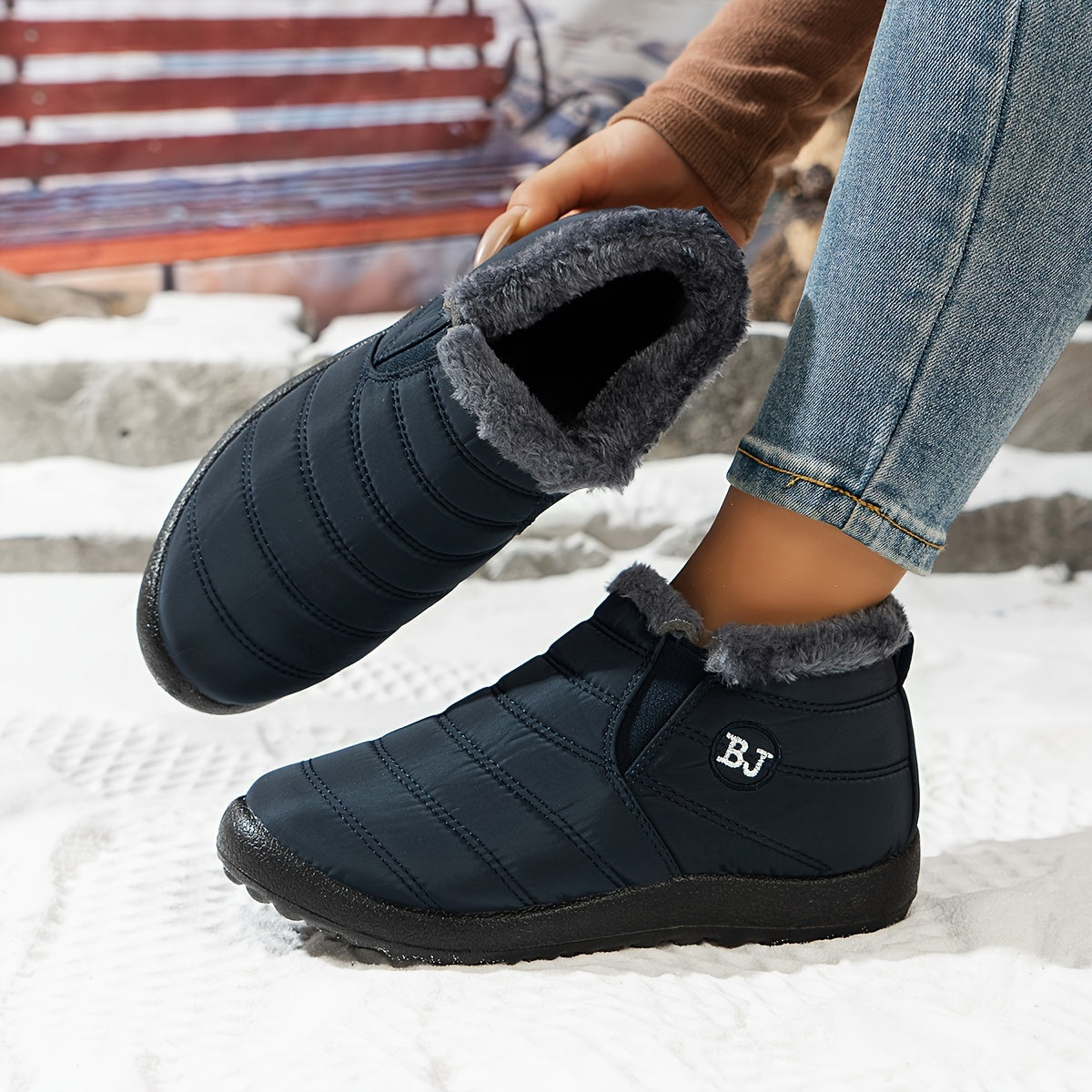 Women's Winter Slip-On Boots Fabric Upper Casual Flat Heel