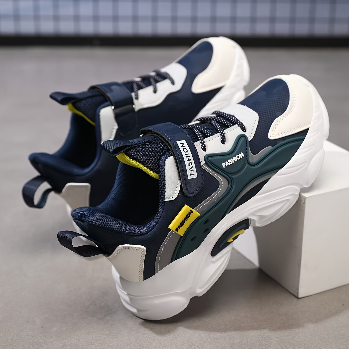 Boys Athletic Sneakers Waterproof Breathable Mesh Casual Sports Shoes Black Teal