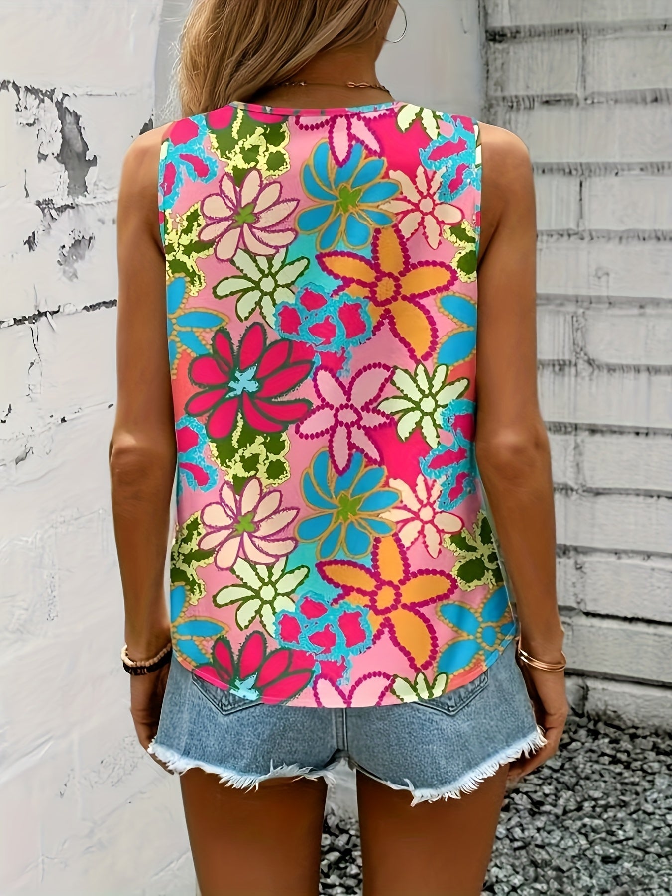Plus Size Floral Print Sleeveless V-Neck Top for Summer Vacation