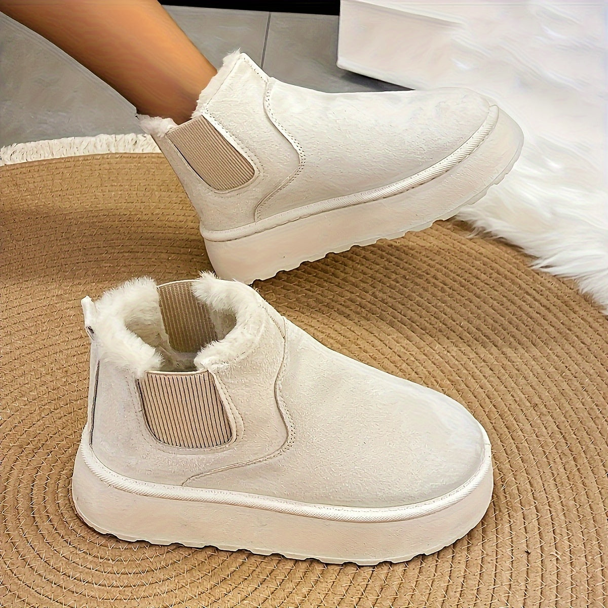 Women's Fleece Lined Fluffy Platform Winter Boots Non-slip Warm Shoes