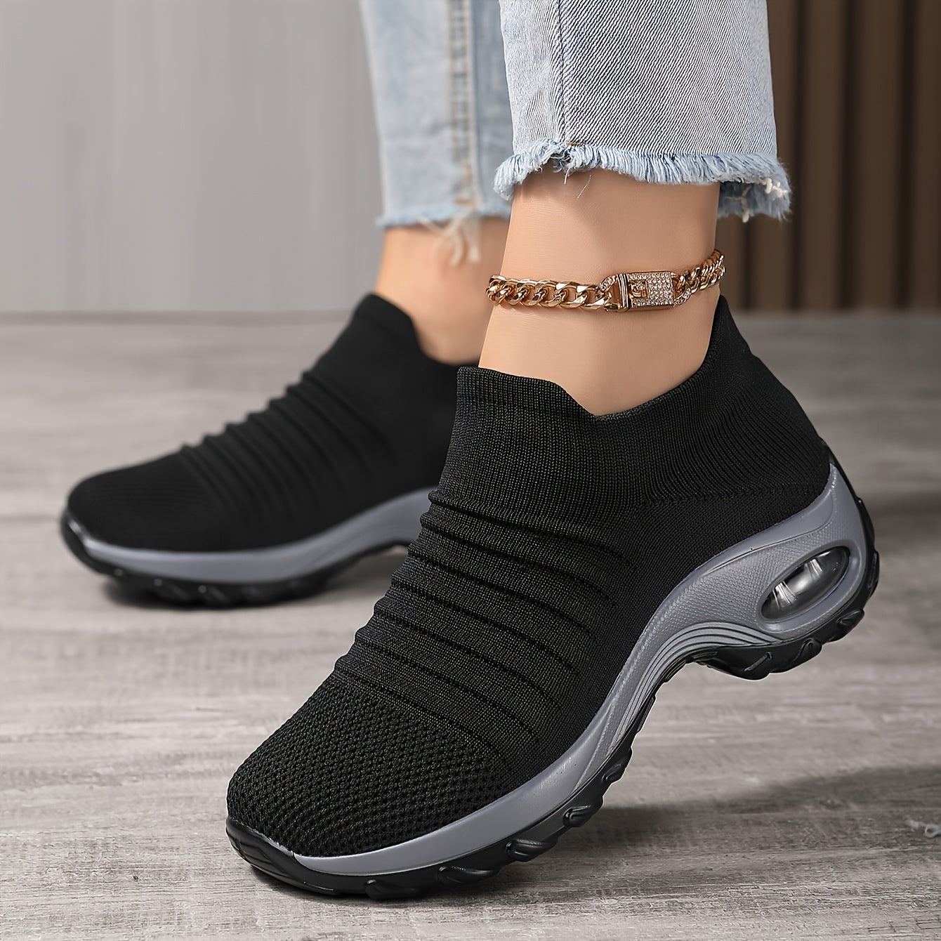 Women's Breathable Knit Running Shoes Low-Top Slip-On All-Season Comfort