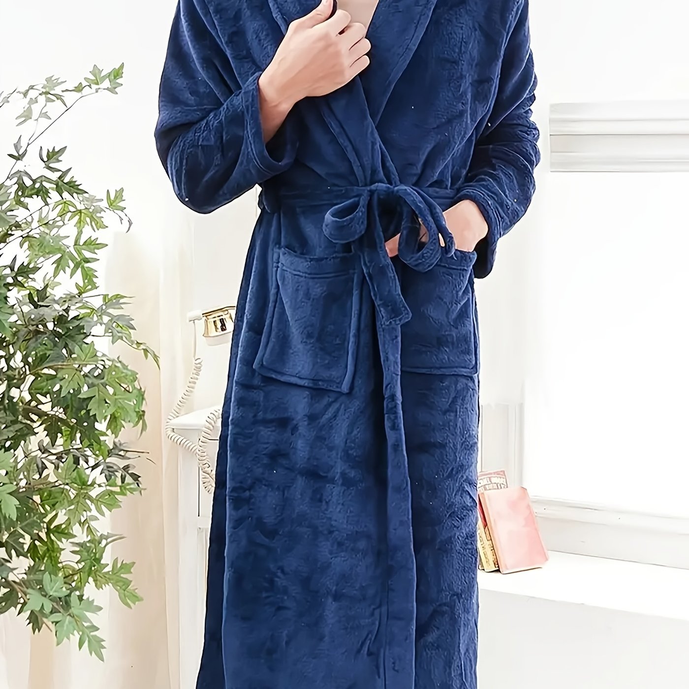 Men's Black Fleece Robe with Pockets V-Neck Lounge Wear Adjustable Waist Tie