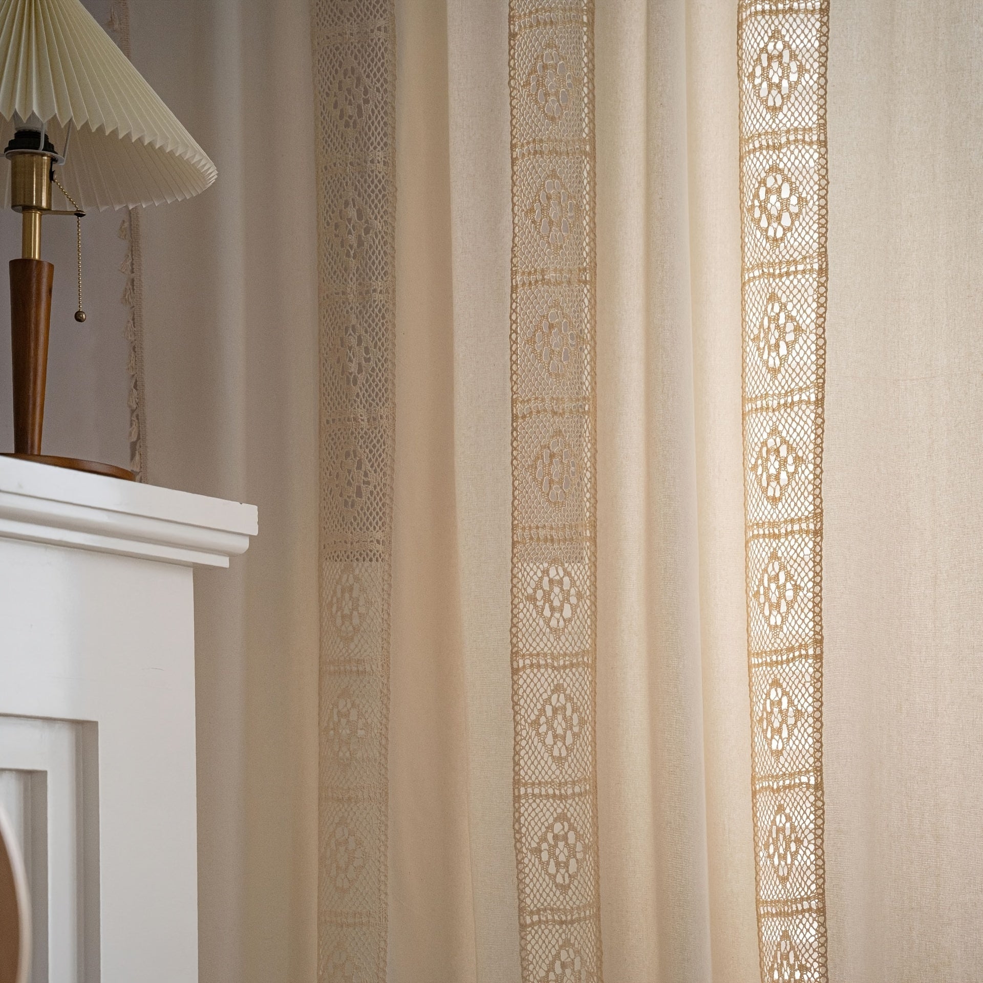 Cortinas boho de lino semi-opacas con patchwork de crochet crema para sala de estar y dormitorio