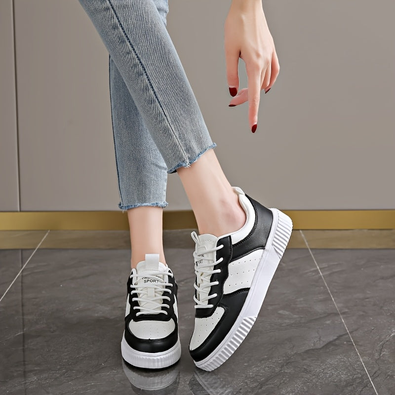 Women's Two-Tone Sneakers Black White Lightweight Casual Shoes