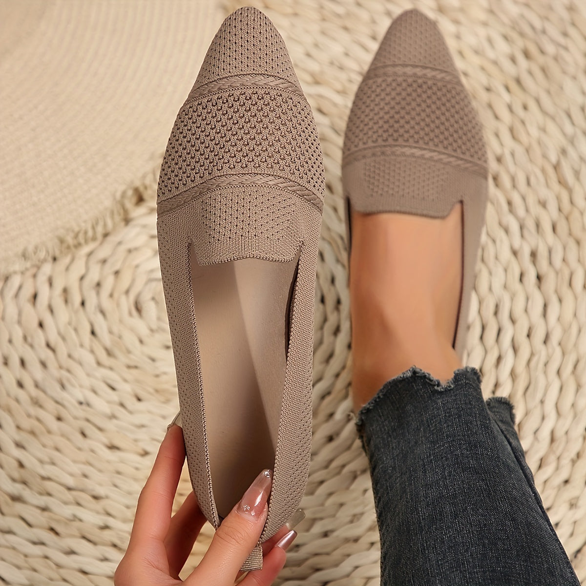 Women's Knit Flat Shoes Breathable Slip-On Comfortable Toe Shoes