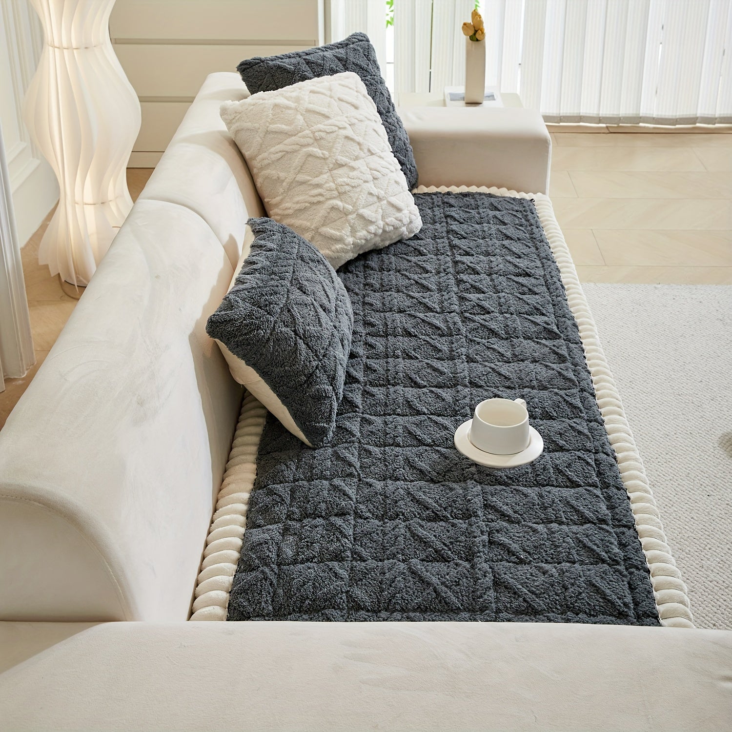 Bohemian Quilted Sofa Cover Plush Fabric Non-Slip Machine Washable Decorative